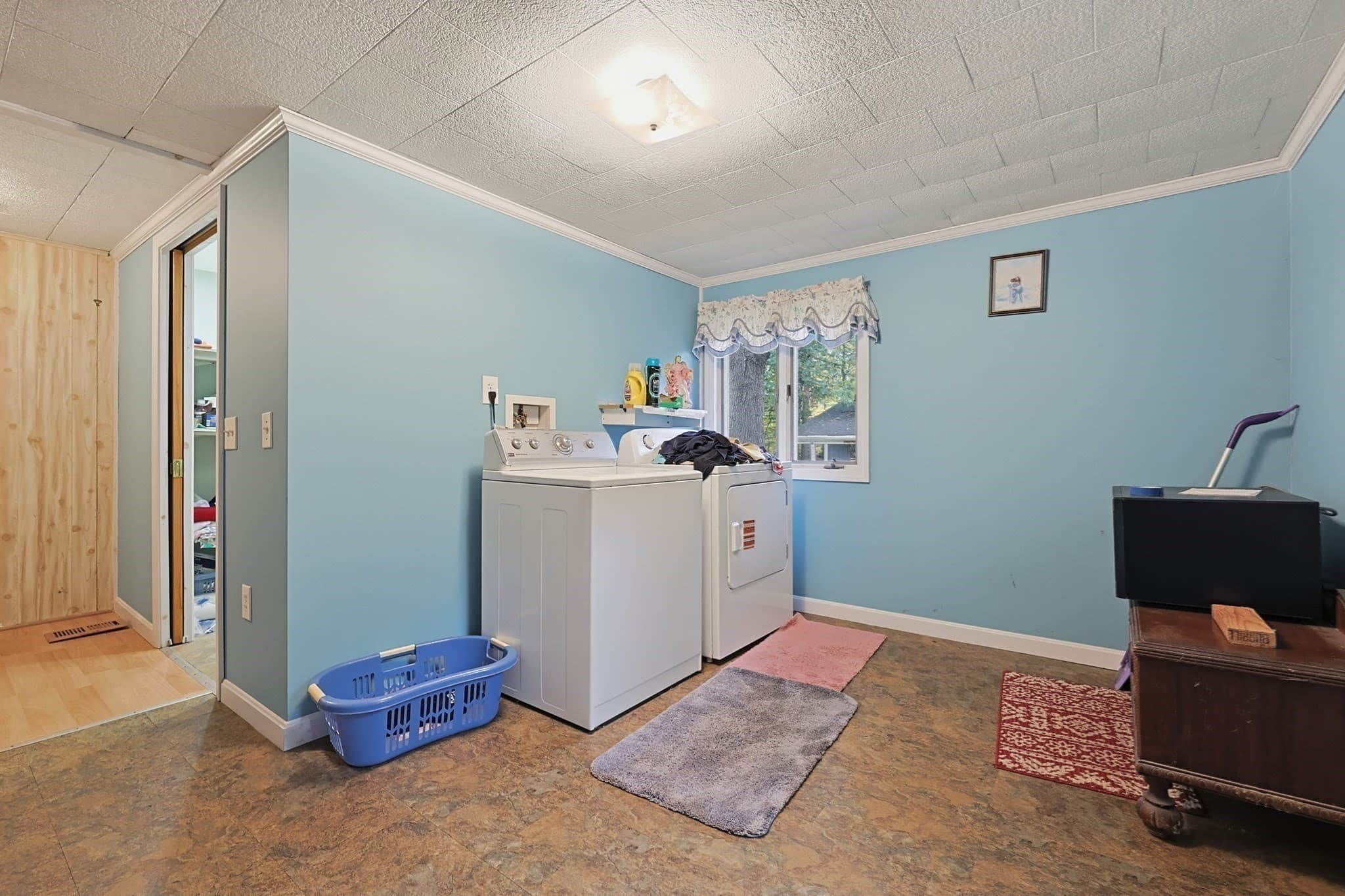 Single Family Residence at 1030 County Street, Attleboro MA 02703, photo 31 of 42