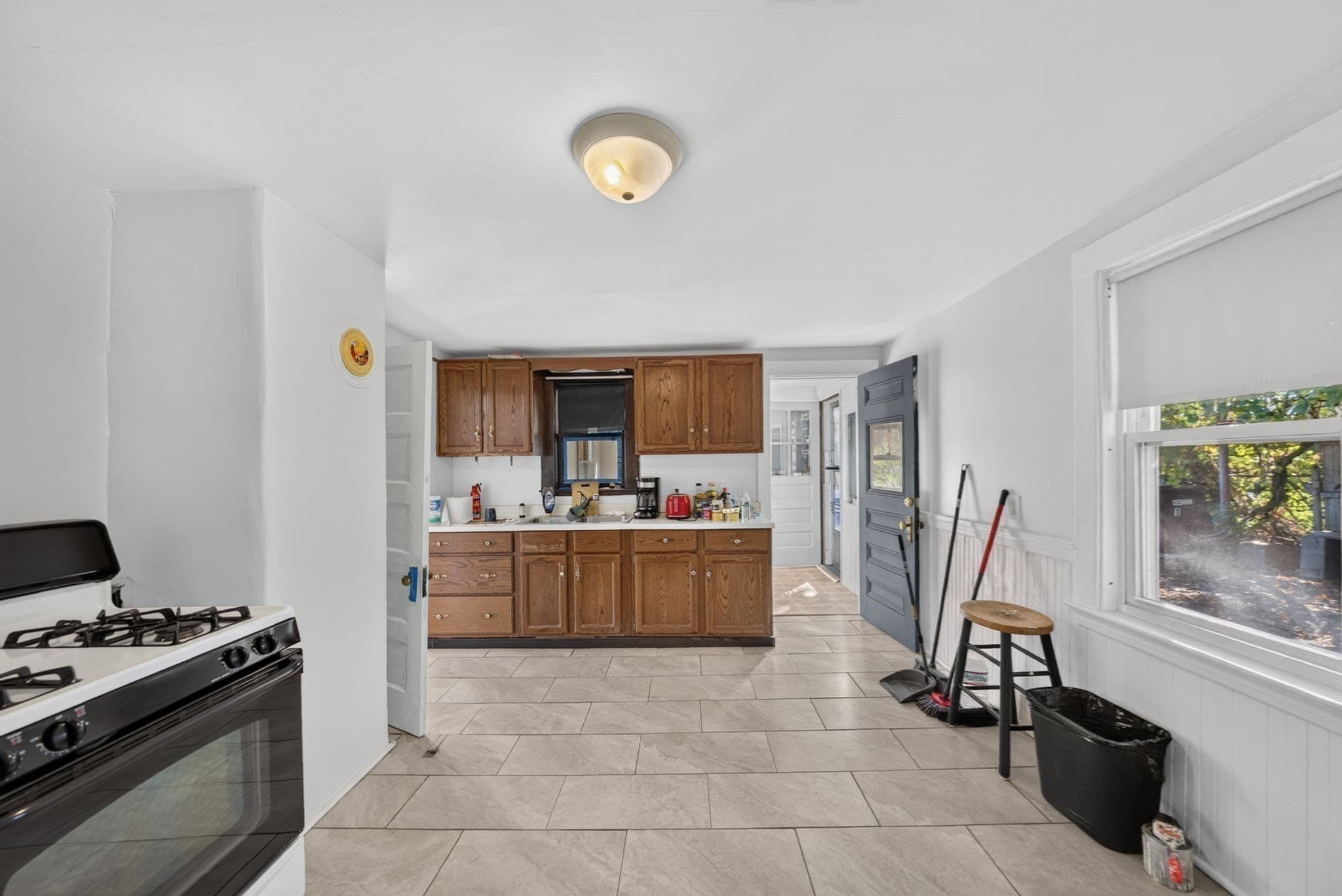 Multi Family at 85 Mt Hope, Dedham MA 02026, photo 15 of 23