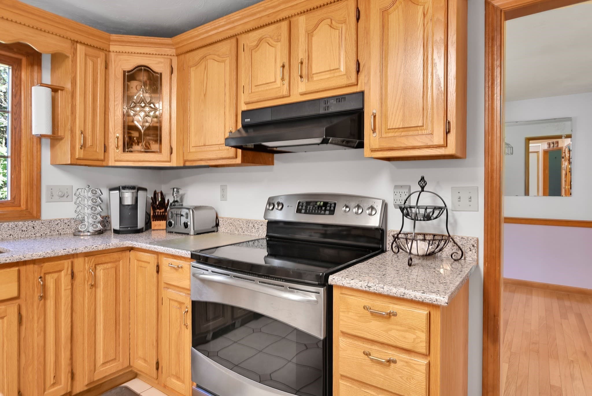 Single Family Residence at 3 Natalie Cir, Franklin MA 02038, photo 3 of 42