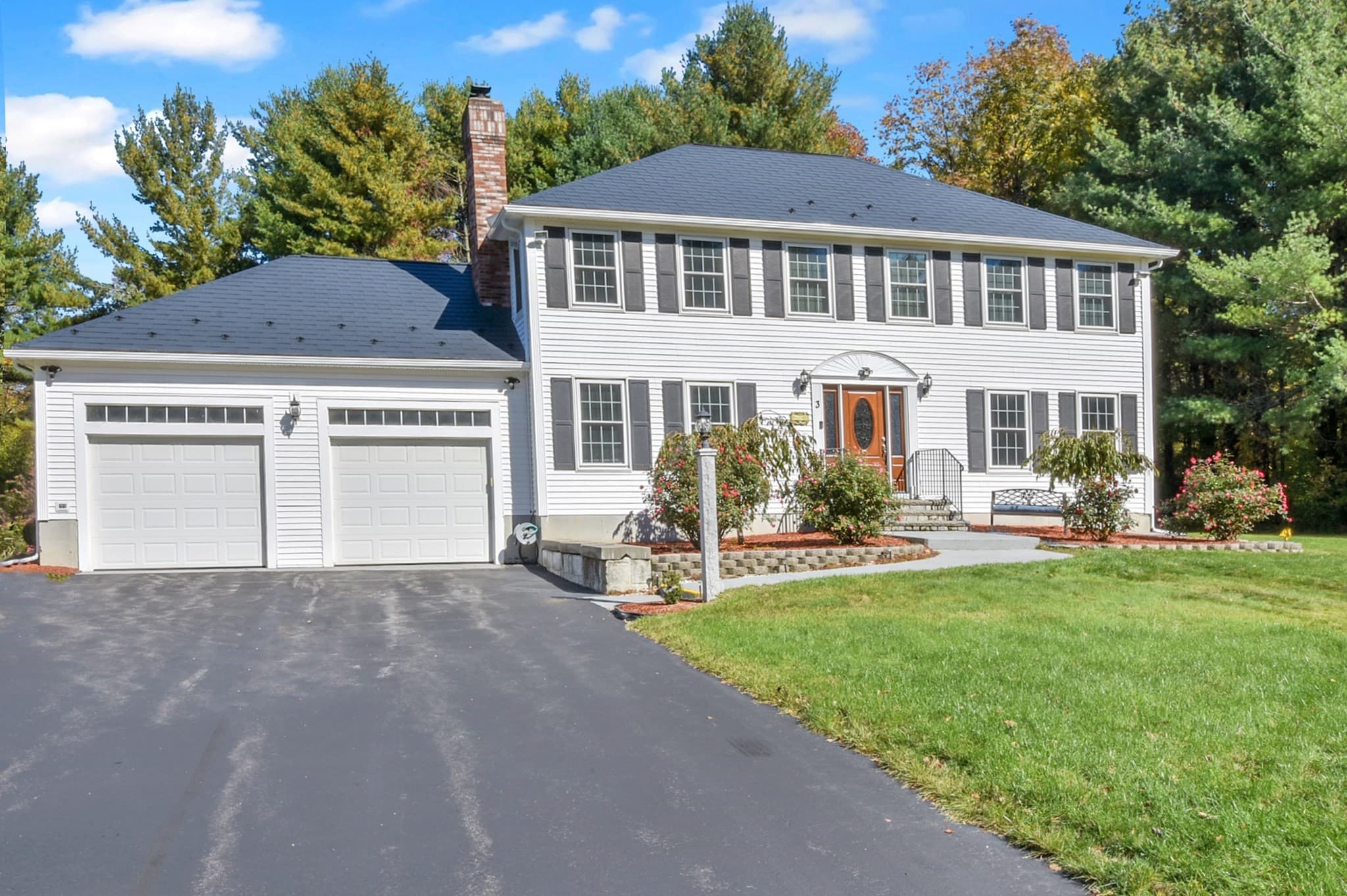 3 Natalie Cir, Franklin MA 02038