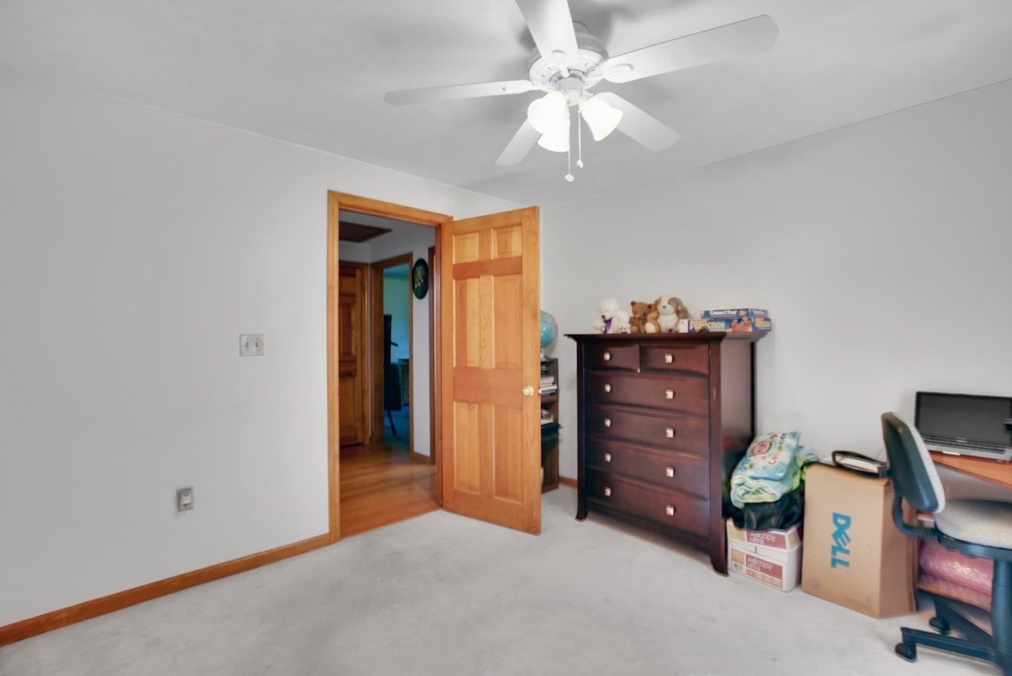 Single Family Residence at 3 Natalie Cir, Franklin MA 02038, photo 28 of 42