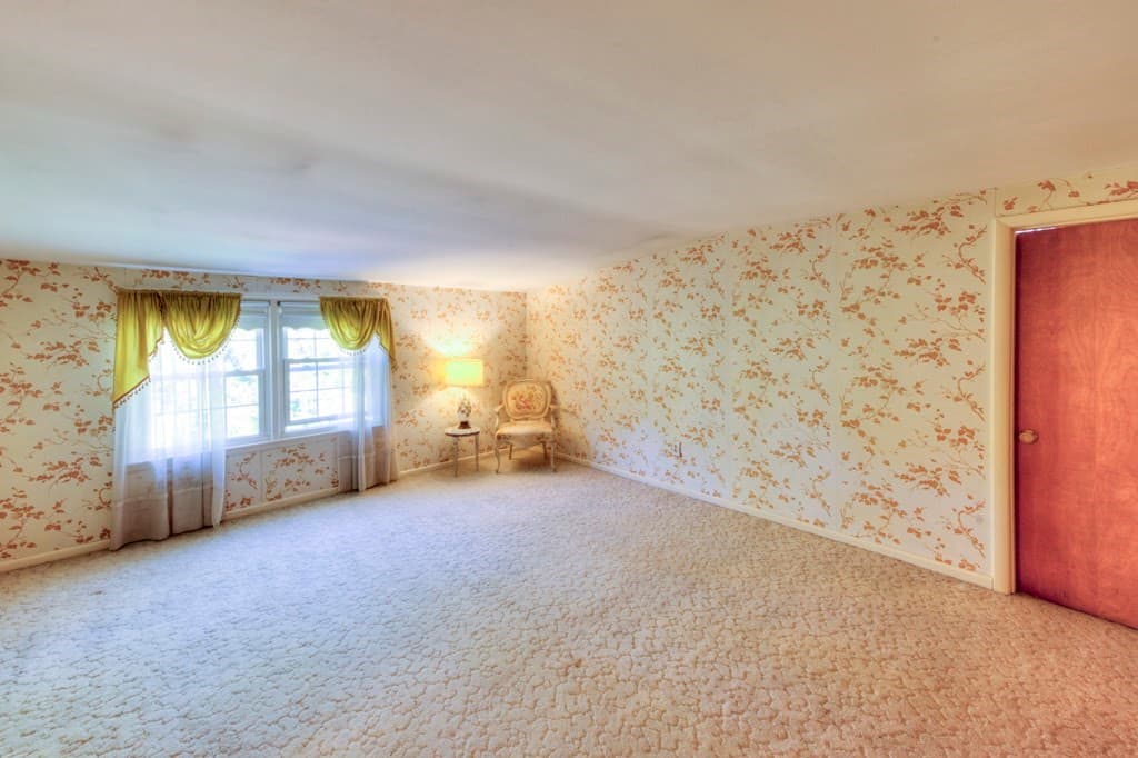 Single Family Residence at 20 Dubiel Dr, Worcester MA 01609, photo 25 of 41