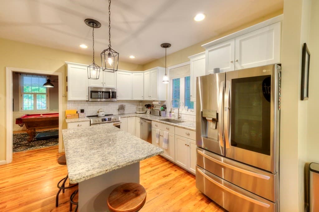 Single Family Residence at 5 Quirk Cir, Milford MA 01757, photo 14 of 42