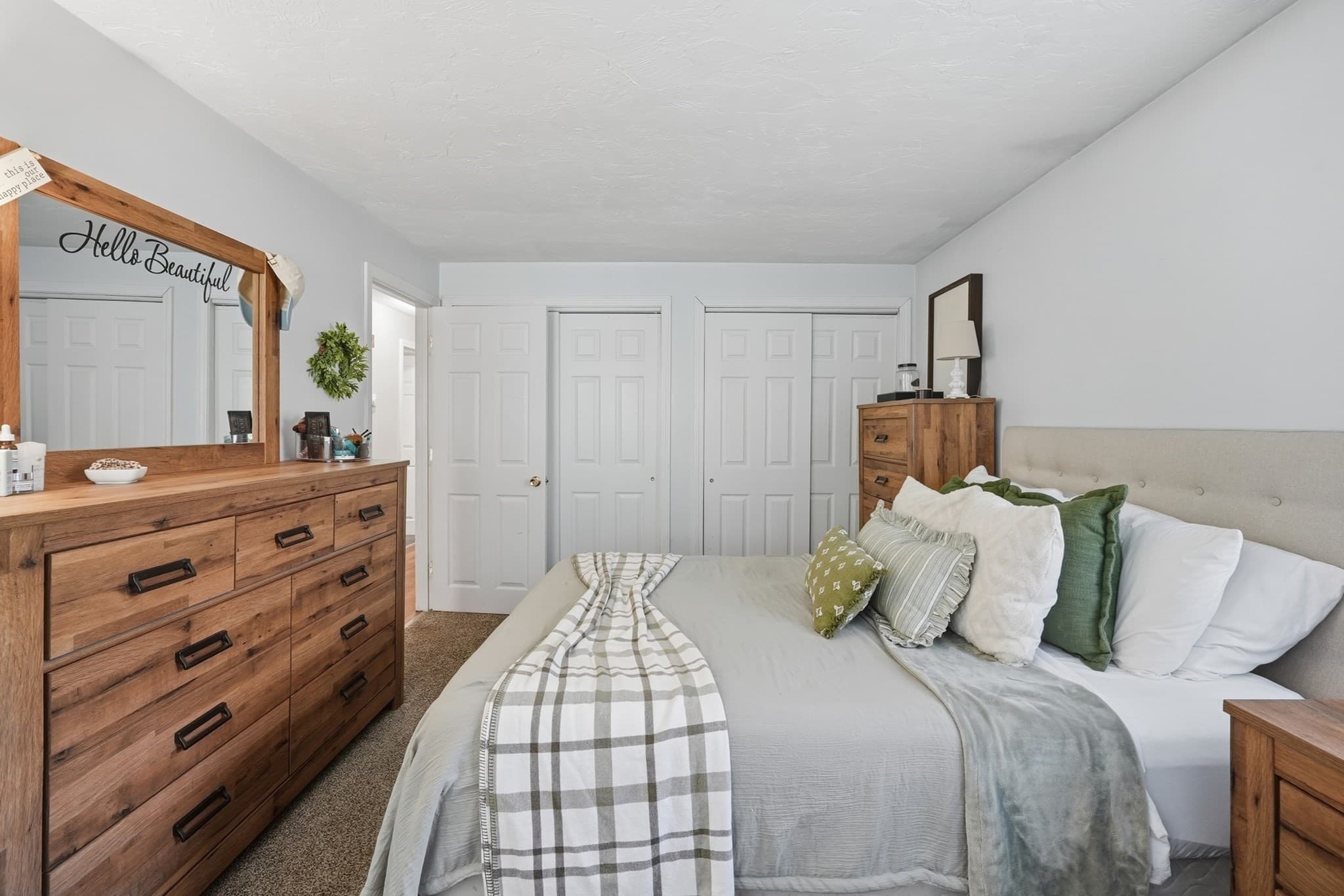 Single Family Residence at 20 Pierce Rd, Sutton MA 01590, photo 14 of 42