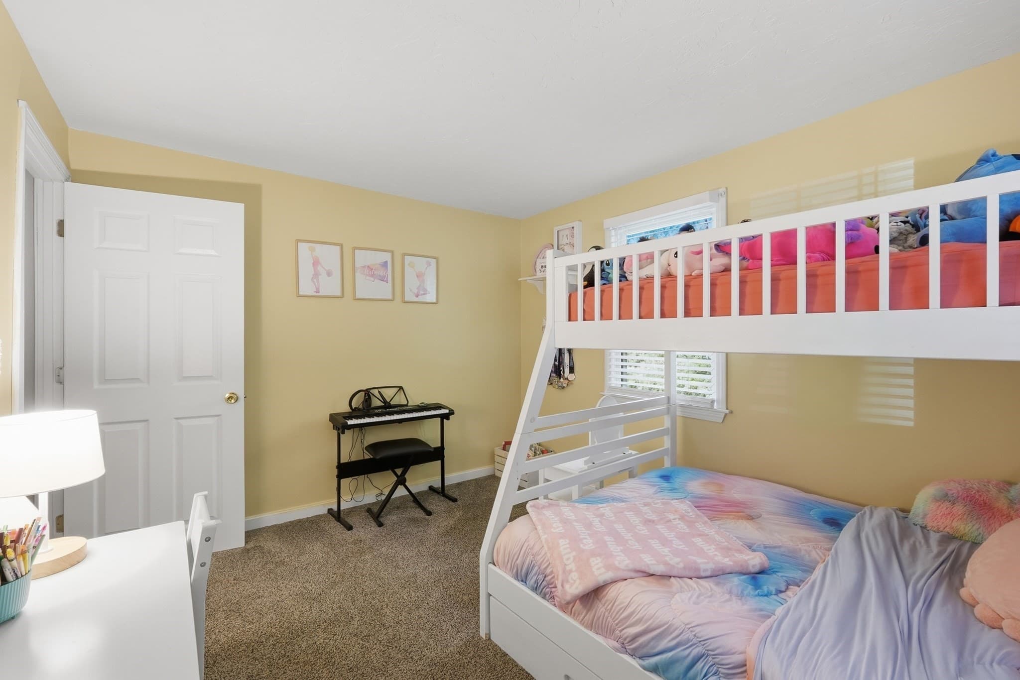 Single Family Residence at 20 Pierce Rd, Sutton MA 01590, photo 18 of 42