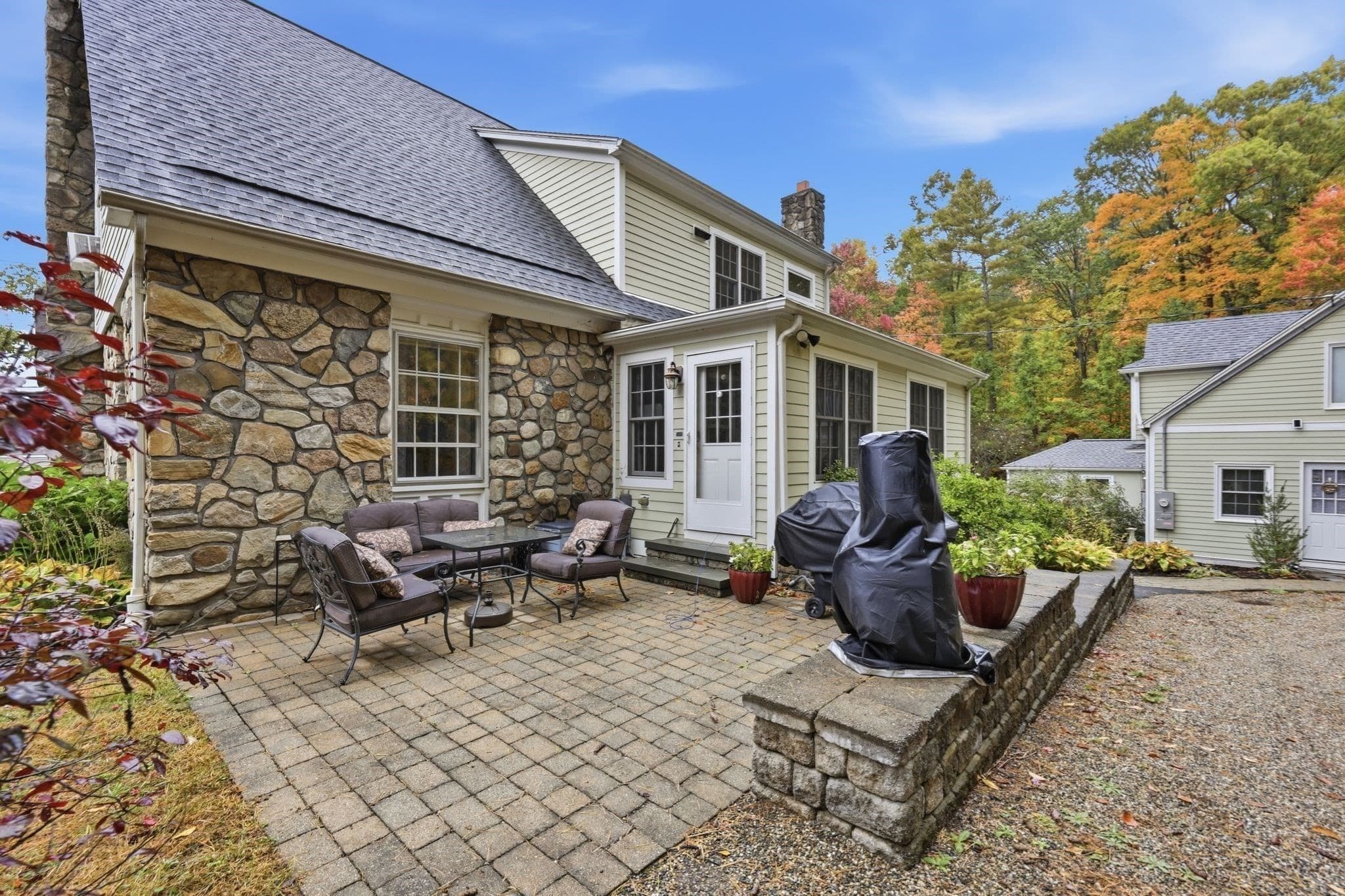 3 Family at 670 Amherst Rd, Granby MA 01033, photo 41 of 42