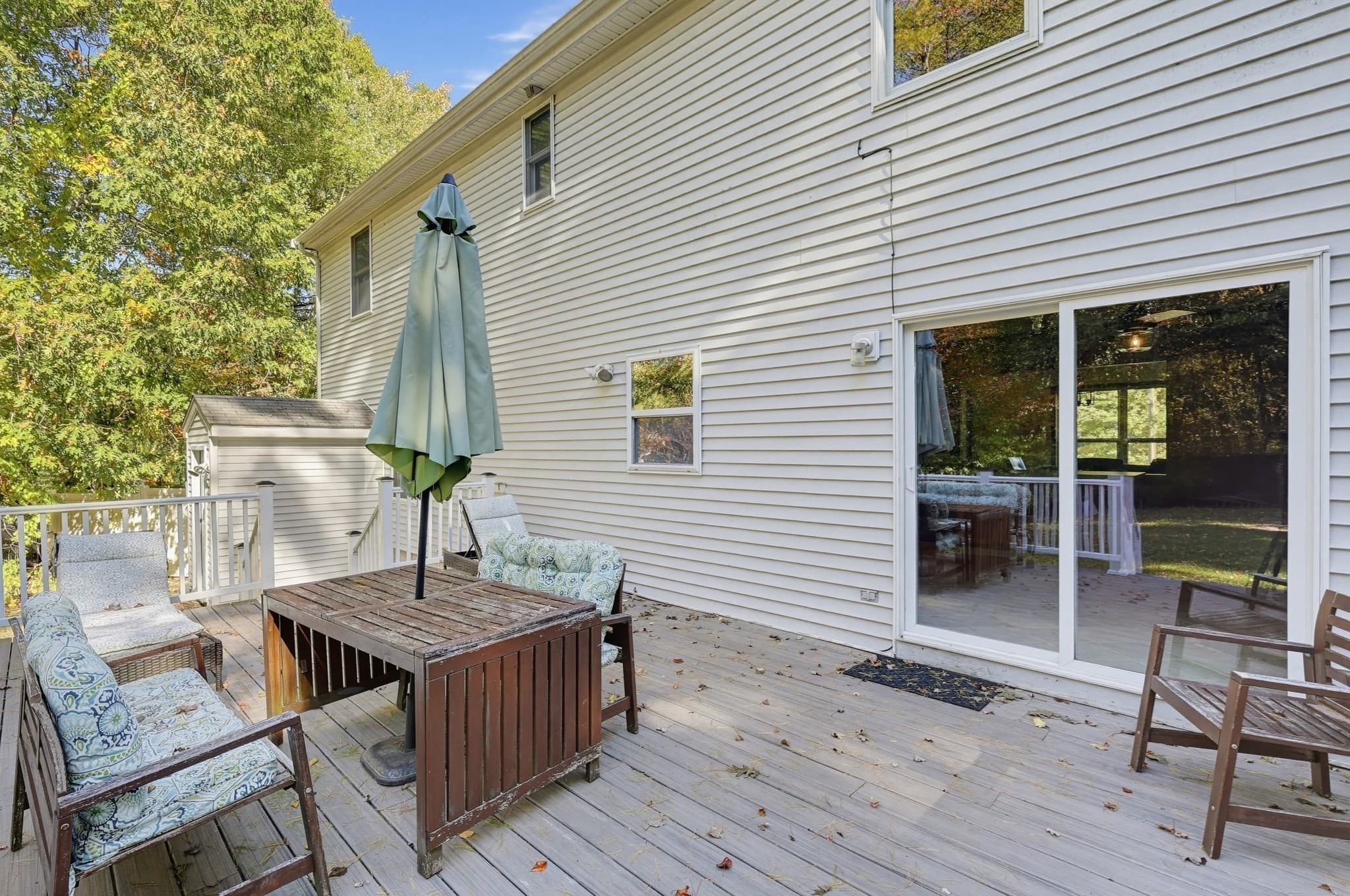 Single Family Residence at 305 Wren St, Taunton MA 02718, photo 16 of 39