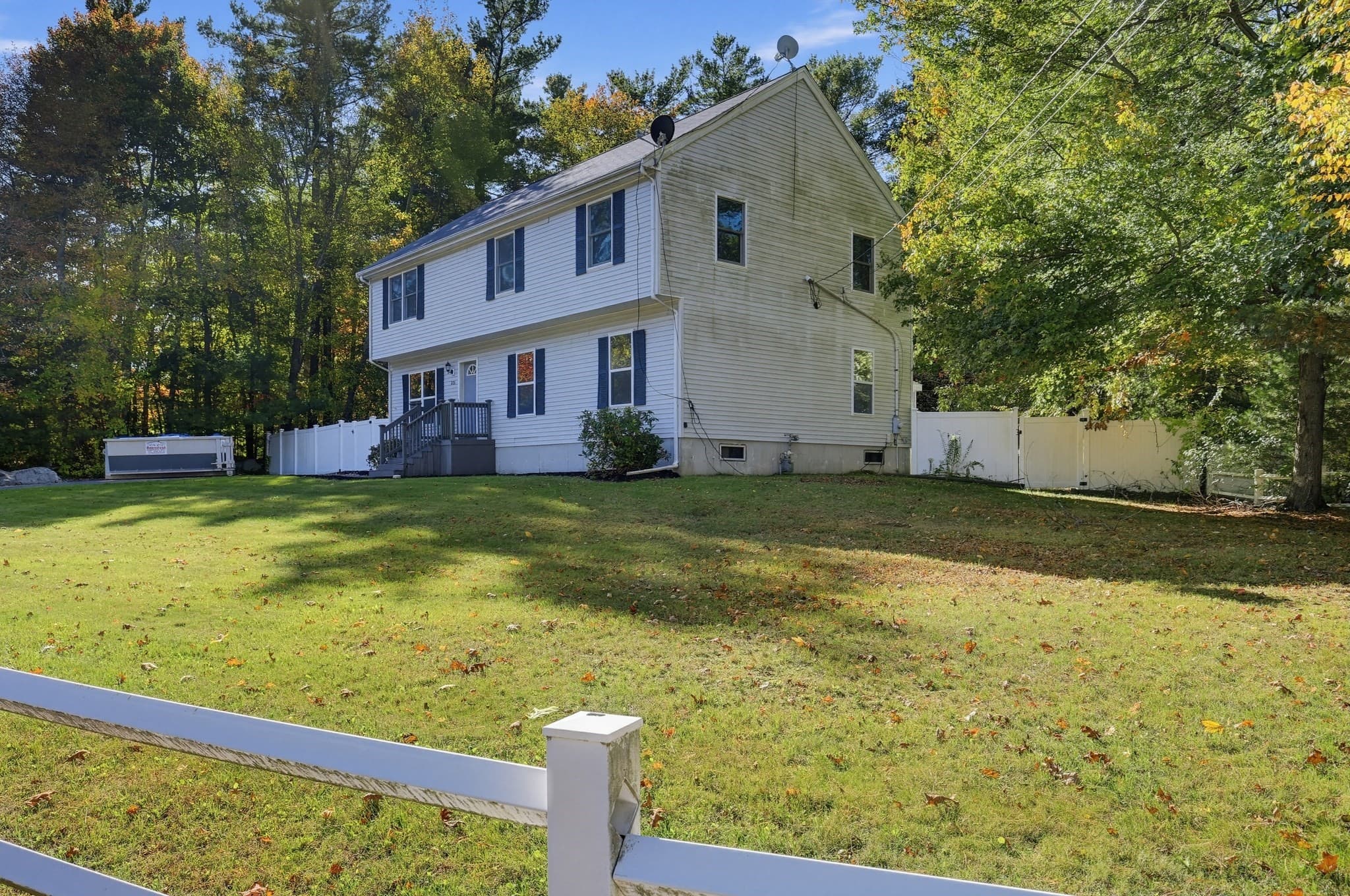 Single Family Residence at 305 Wren St, Taunton MA 02718, photo 32 of 39