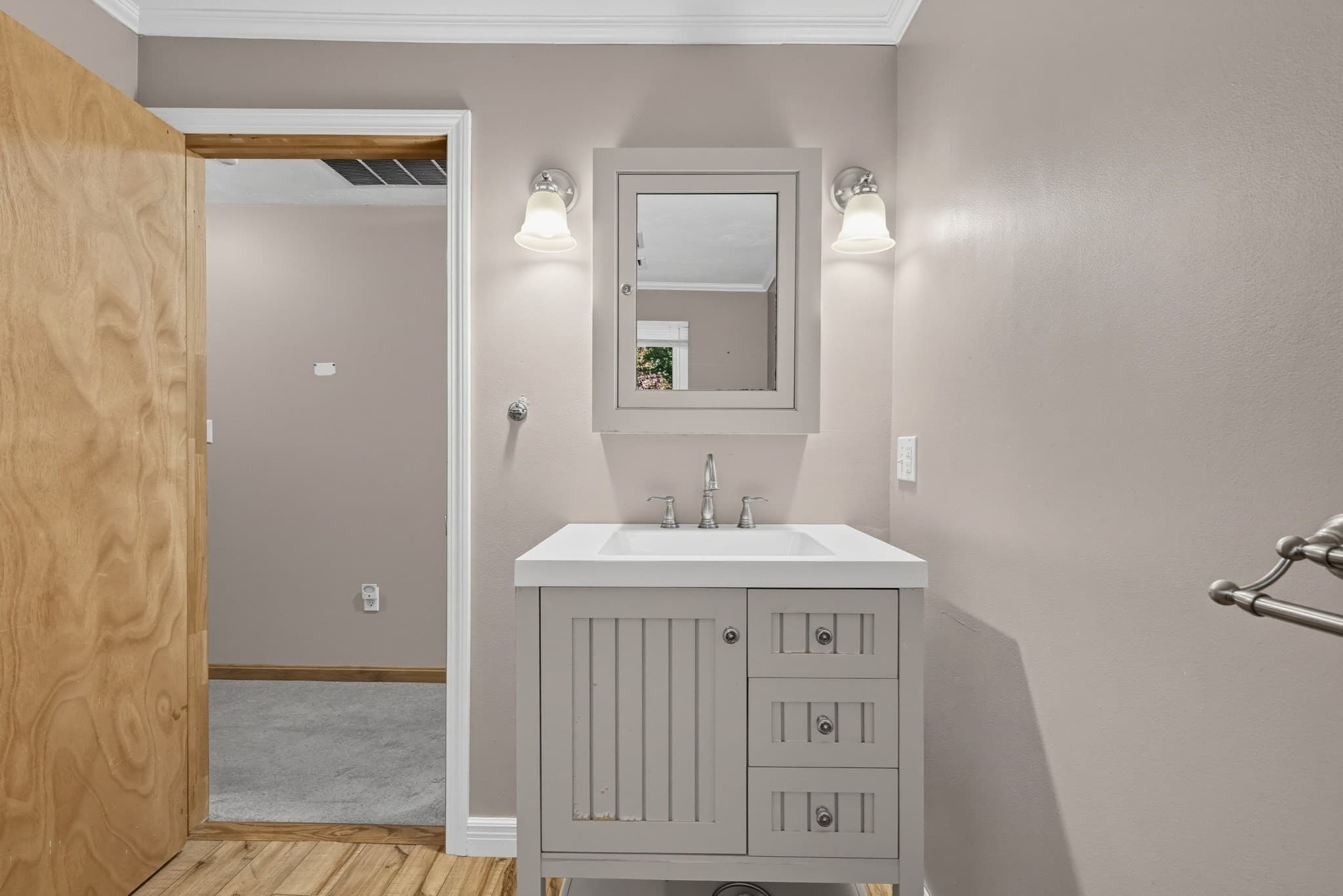 Single Family Residence at 305 Wren St, Taunton MA 02718, photo 24 of 39