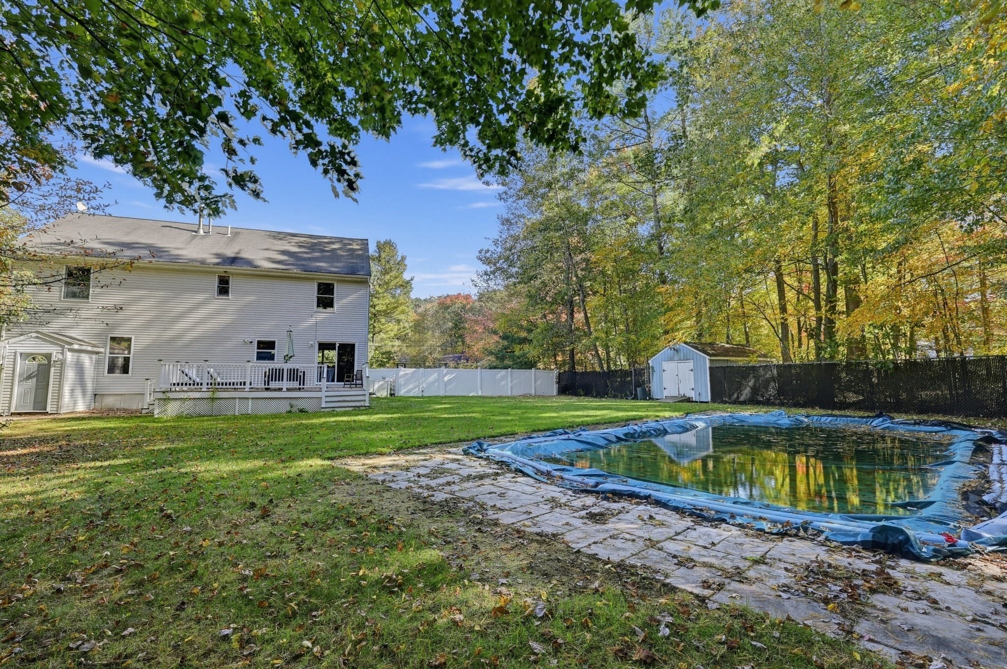 Single Family Residence at 305 Wren St, Taunton MA 02718, photo 37 of 39