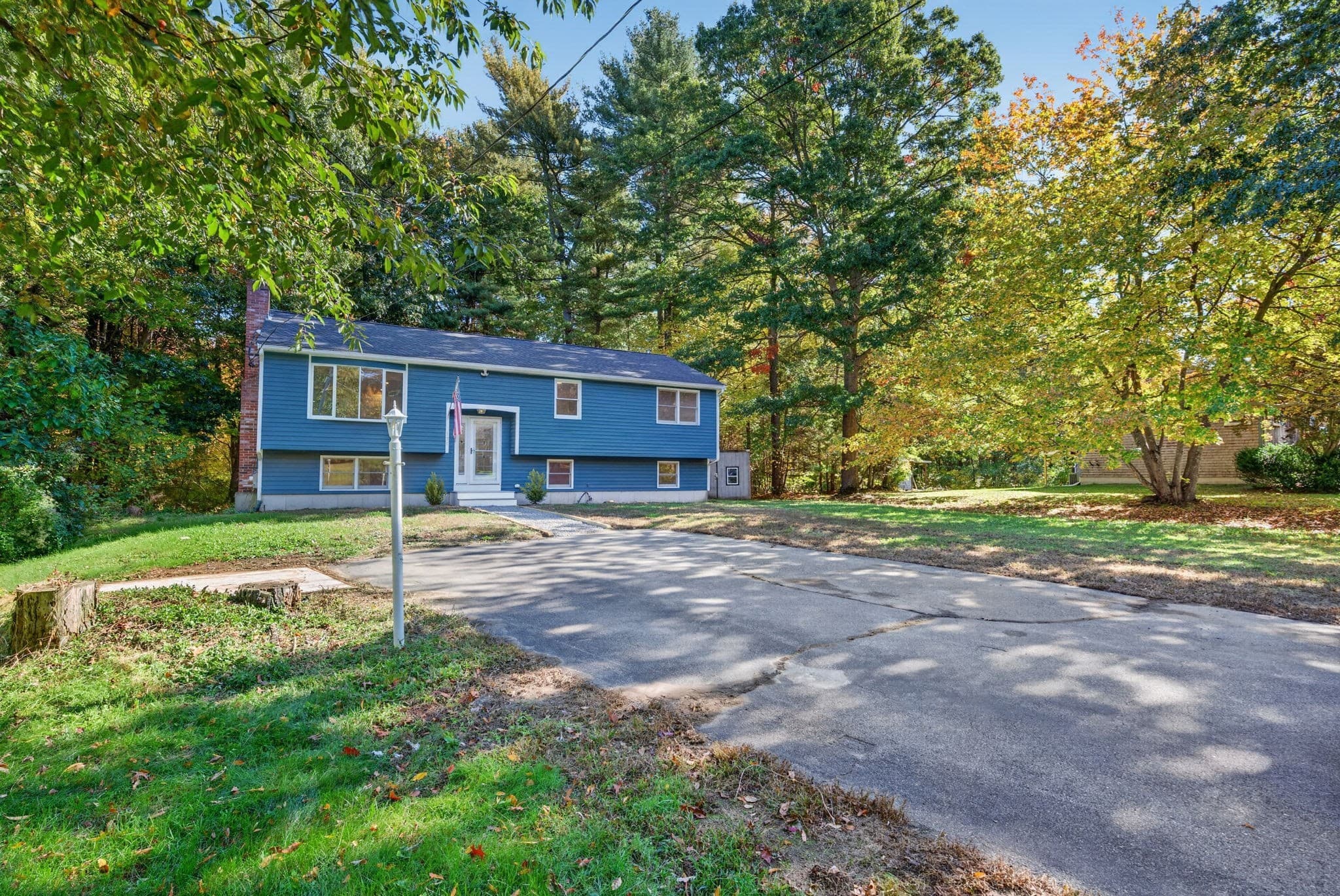 Single Family Residence at 120 Appletree Cir, Bridgewater MA 02324, photo 2 of 42