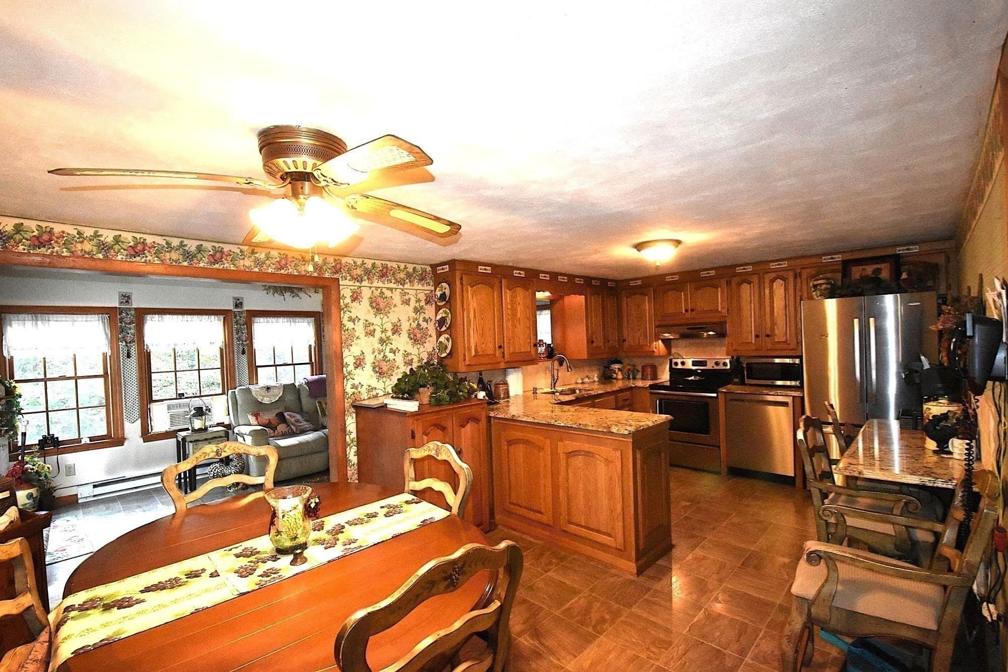 Single Family Residence at 17 Wedgewood Ln, Millbury MA 01527, photo 13 of 38