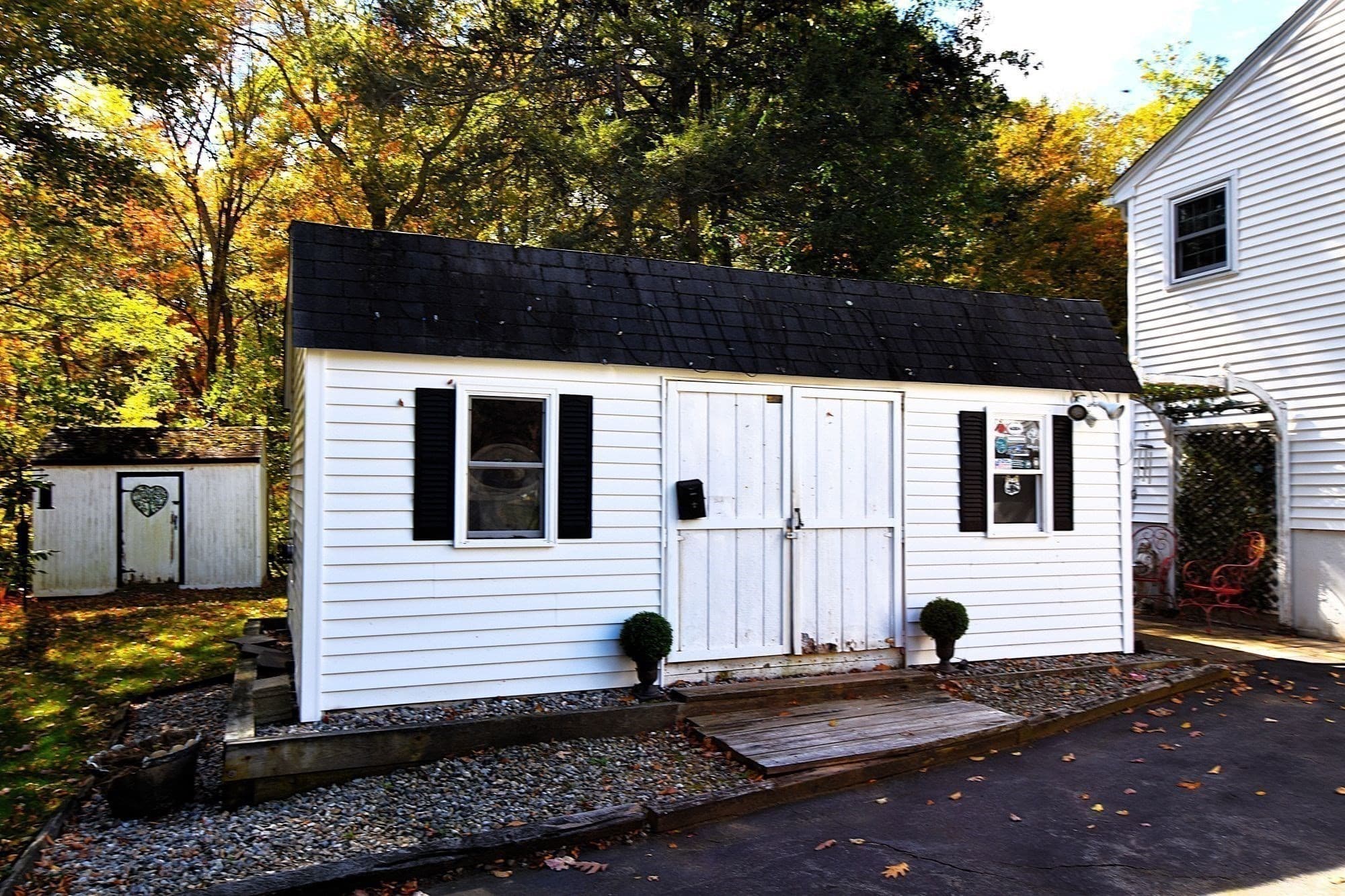 Single Family Residence at 17 Wedgewood Ln, Millbury MA 01527, photo 33 of 38