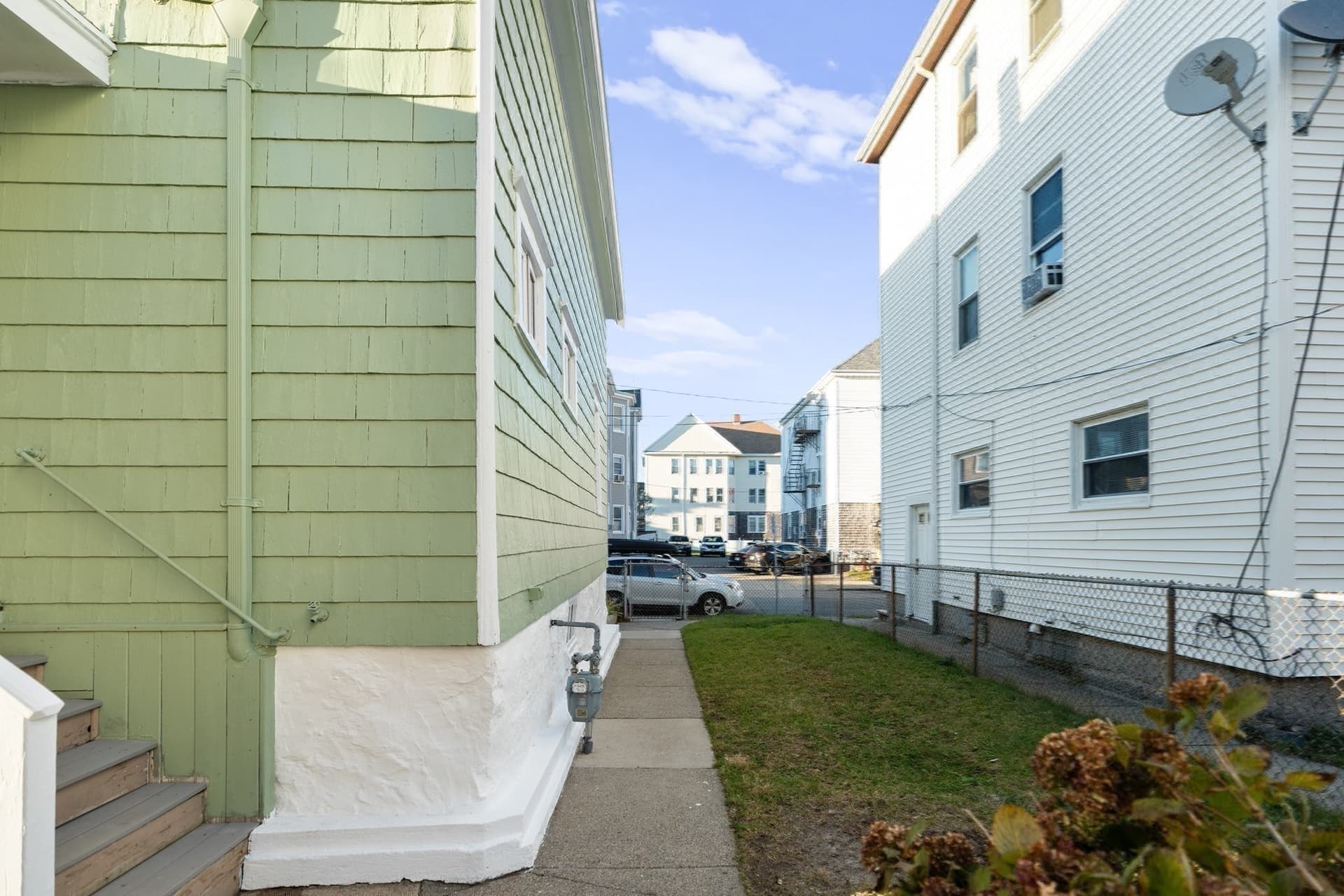 Single Family Residence at 260 Phillips Ave, New Bedford MA 02746, photo 27 of 34