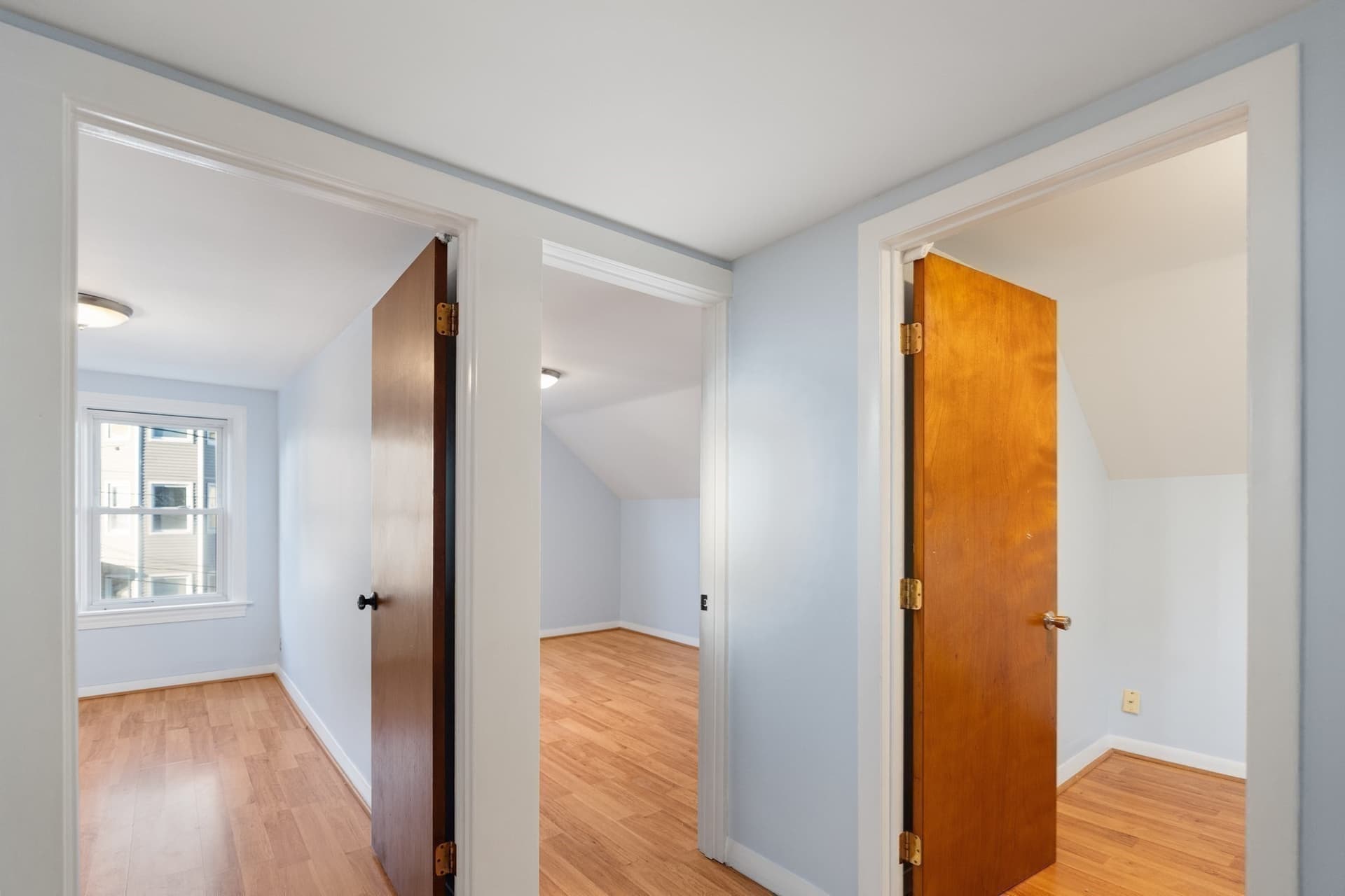 Single Family Residence at 260 Phillips Ave, New Bedford MA 02746, photo 18 of 34