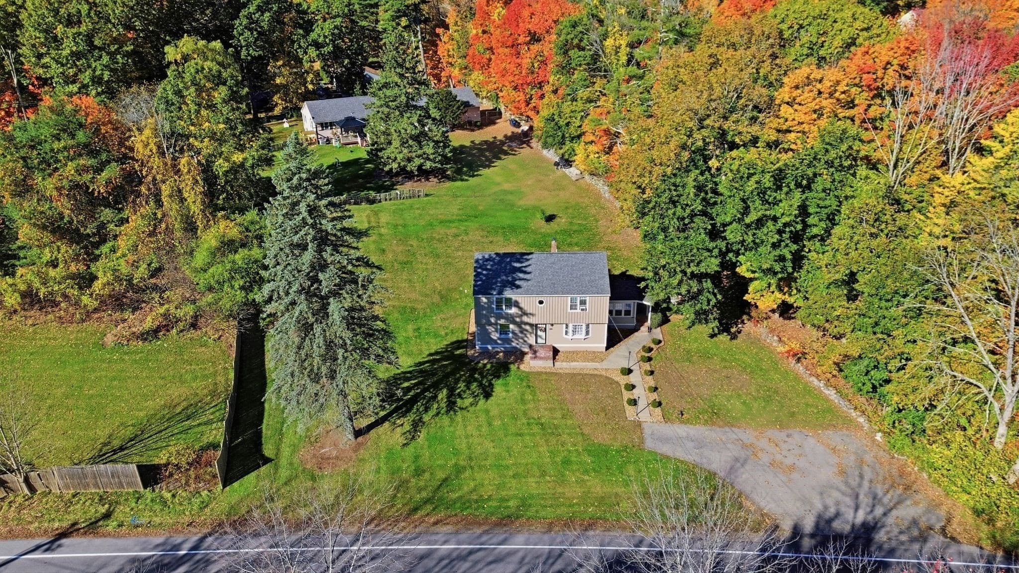 2 Family - 2 Units Up/Down at 29 Shadow Lake Rd, Salem NH 03079, photo 5 of 40