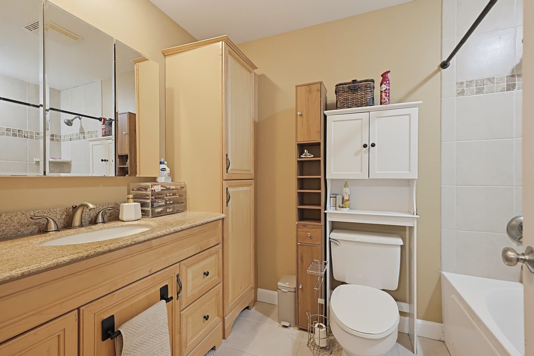 Condominium at 421 Neponset St # B, Norwood MA 02062, photo 24 of 31
