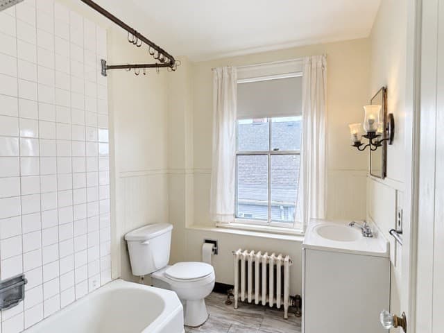 5+ Family - 5+ Units Up/Down at 2-4 Saunders St, Salem MA 01970, photo 17 of 30