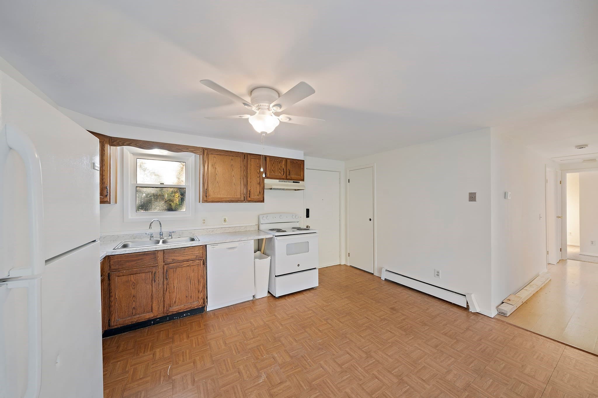 Single Family Residence at 91 Cedar, Middleboro MA 02344, photo 6 of 33