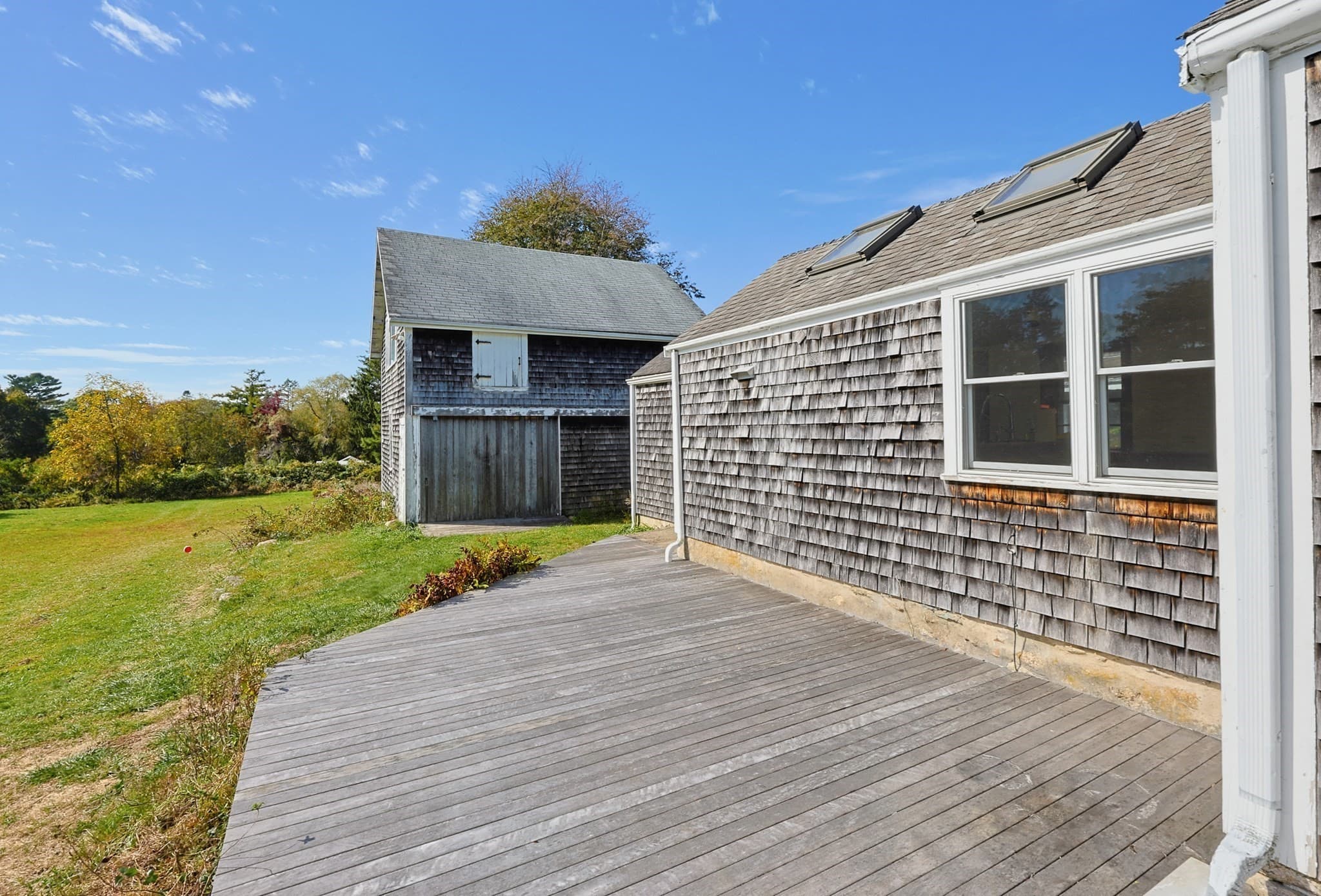 Single Family Residence at 1823 Main Rd, Westport MA 02791, photo 34 of 42