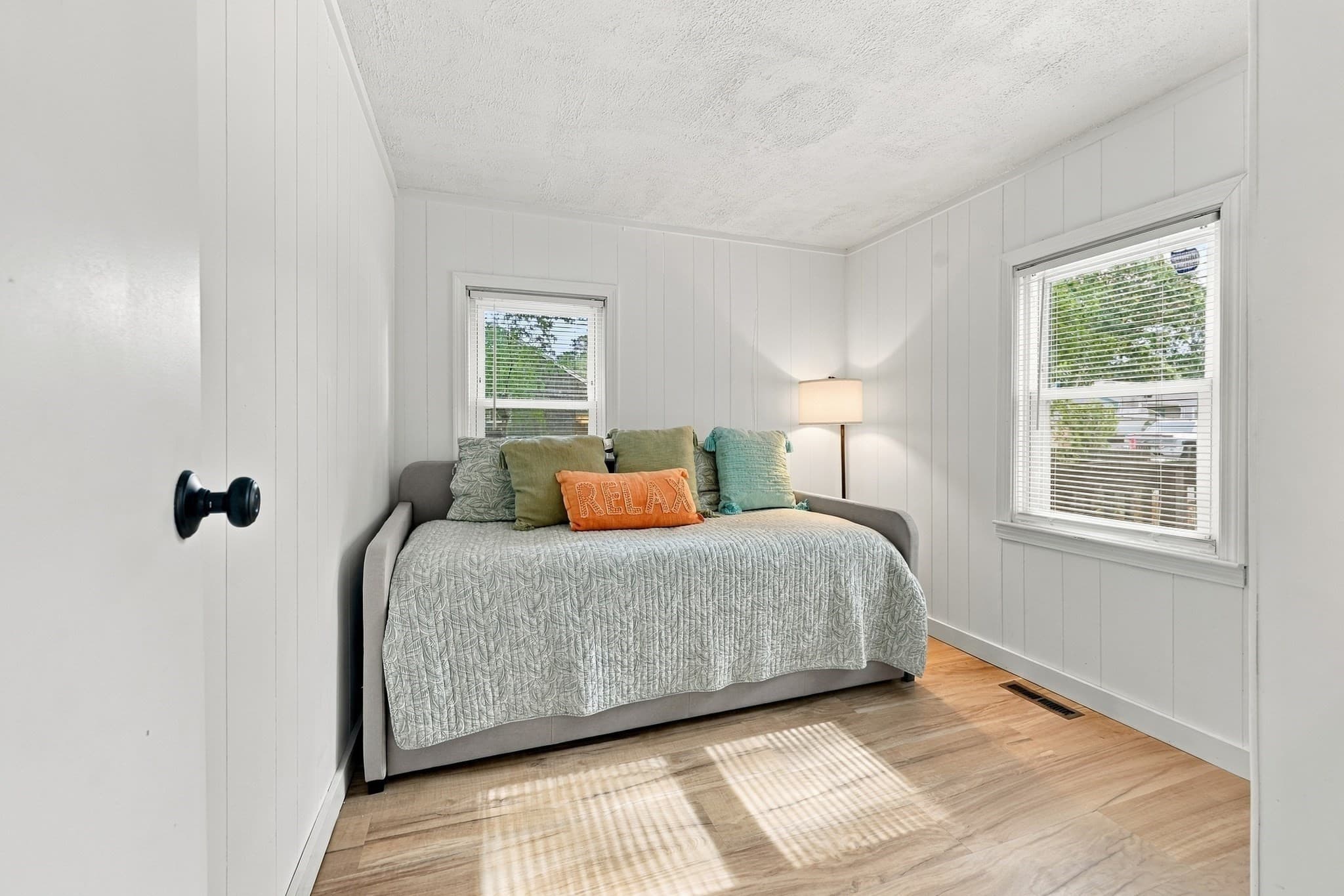 Single Family Residence at 28 Avalon Dr, Falmouth MA 02536, photo 18 of 31