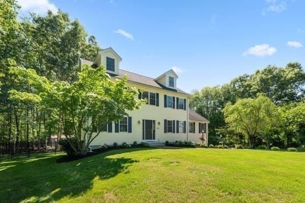 Single Family Residence at 128 Memorial Dr, Shrewsbury MA 01545, photo 36 of 42