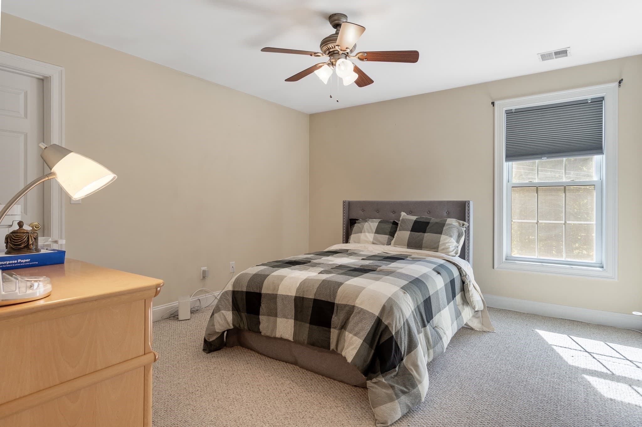 Condominium at 10 Blossom Ln # 10, Stratham NH 03885, photo 17 of 40