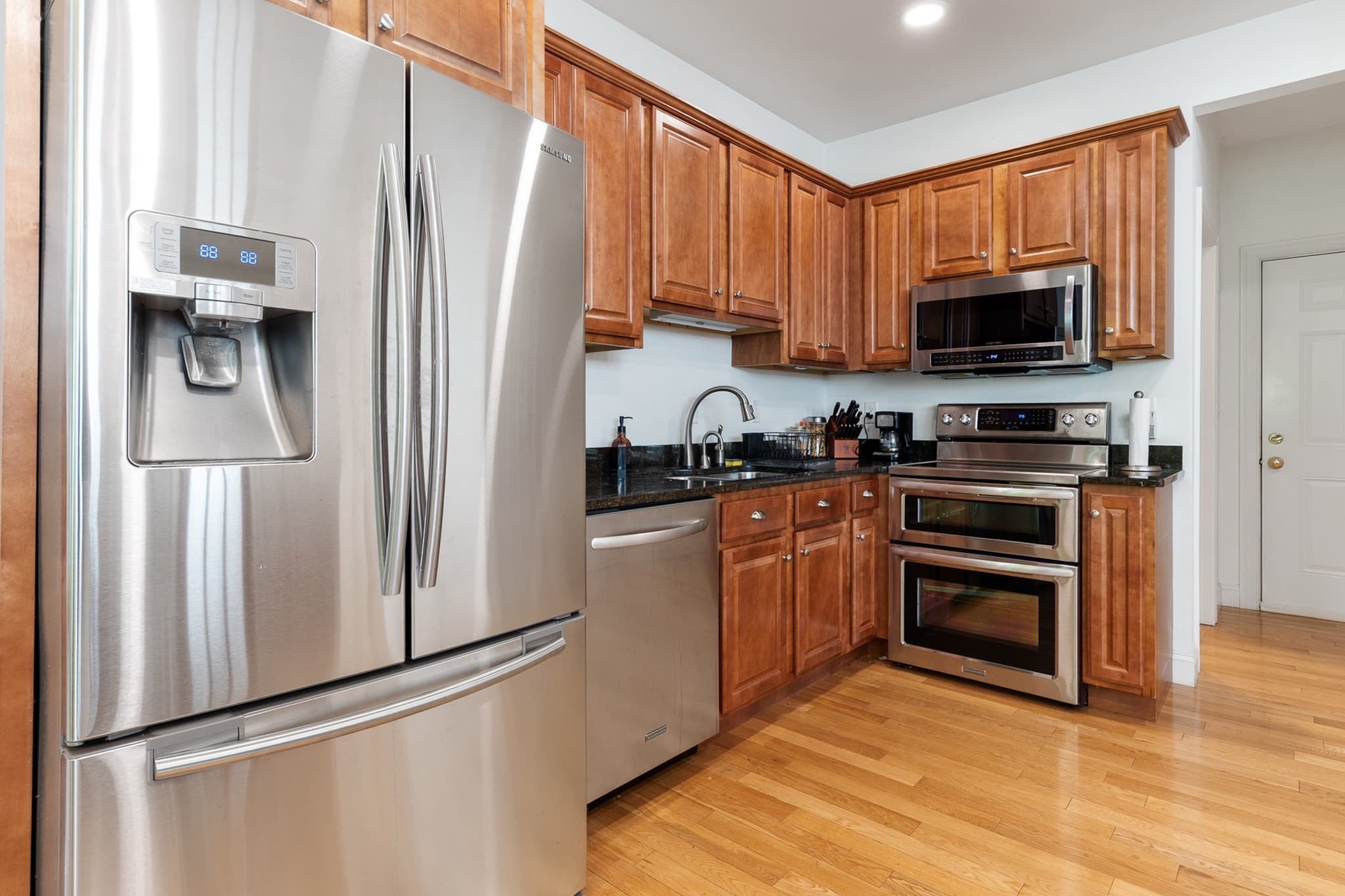 Condominium at 10 Blossom Ln # 10, Stratham NH 03885, photo 33 of 40