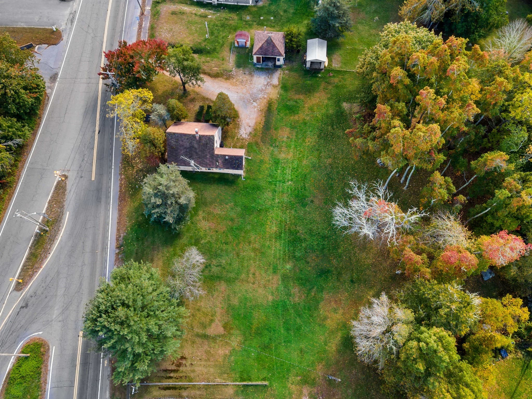 Single Family Residence at 45 County Rd, Freetown MA 02717, photo 9 of 23