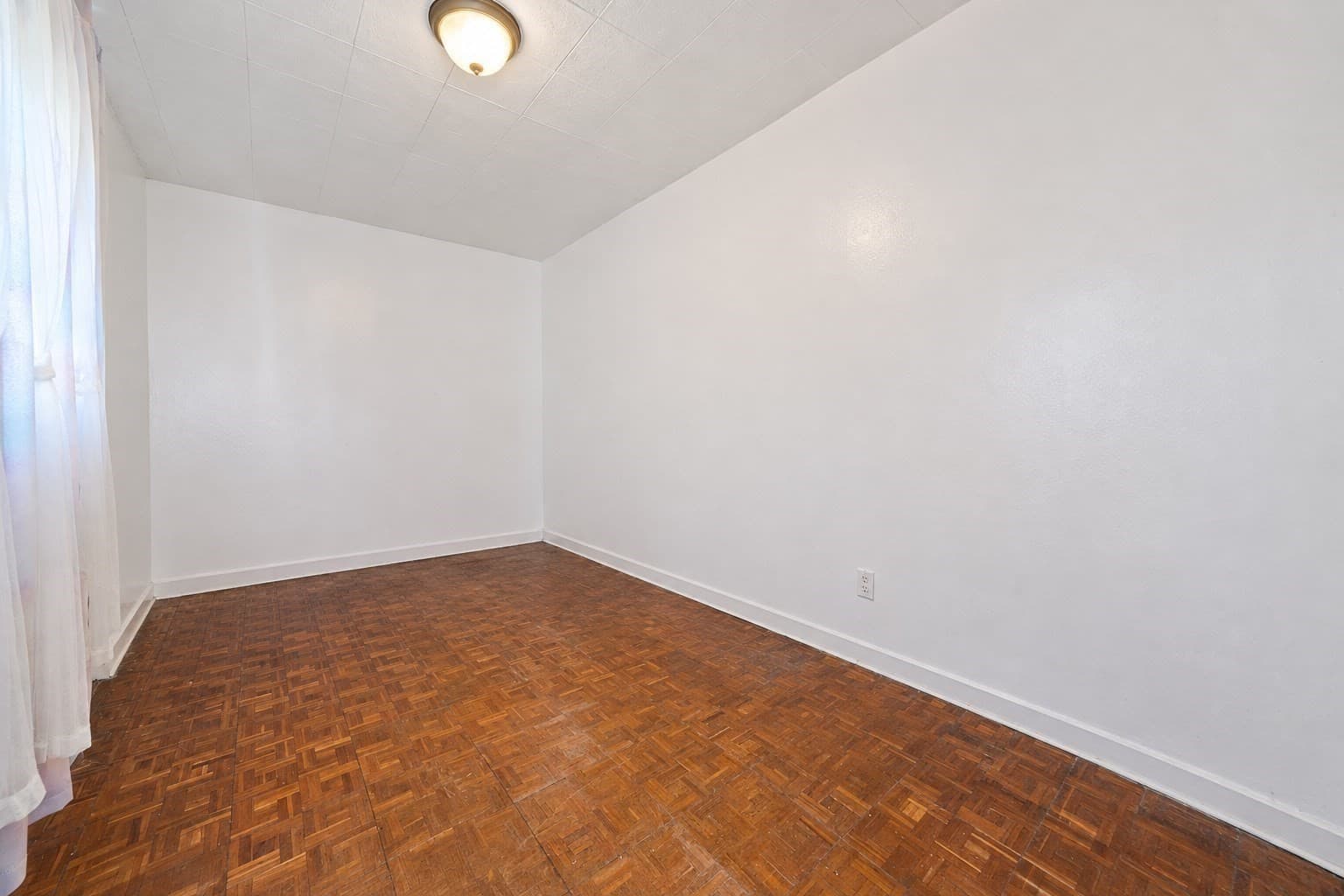 Single Family Residence at 88 Pearl St, Stoughton MA 02072, photo 10 of 23