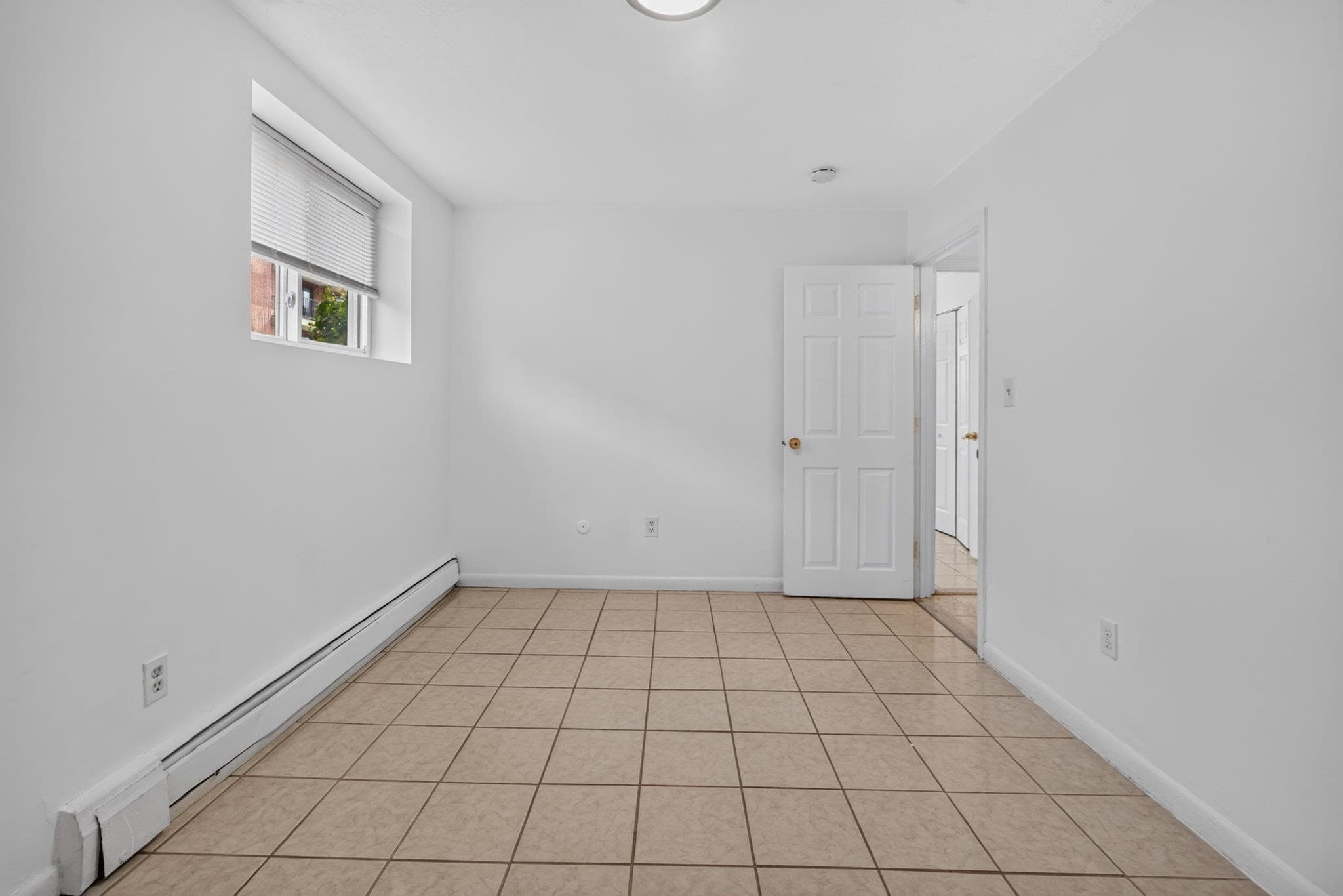 Condominium at 800 Governors Dr # 6, Winthrop MA 02152, photo 11 of 21