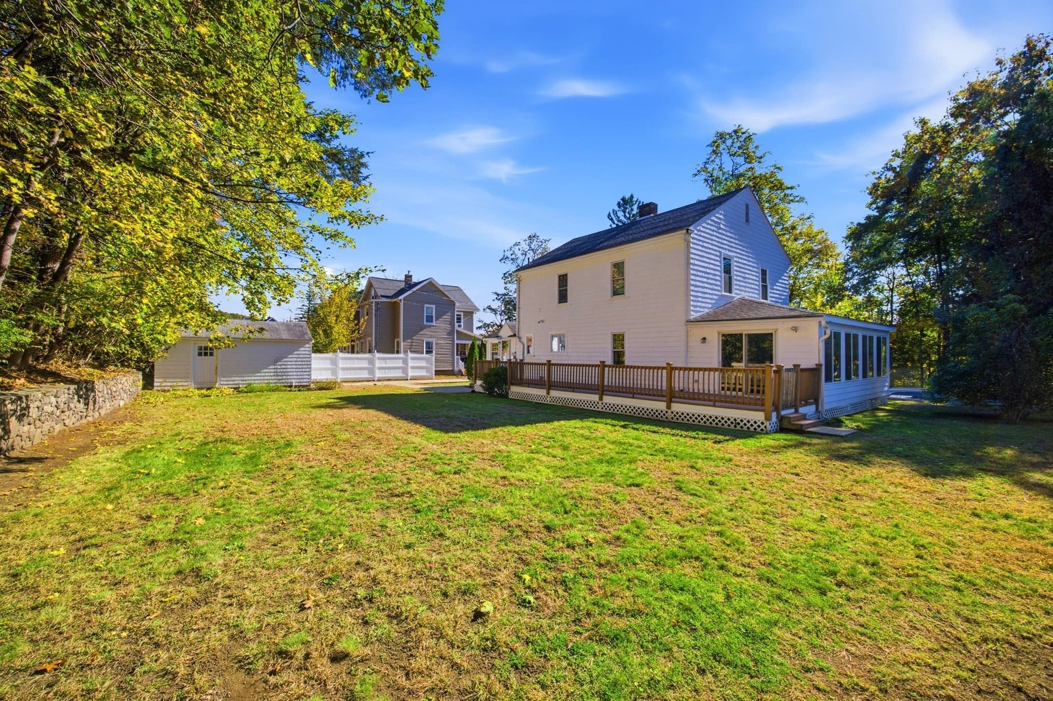 Single Family Residence at 1018 Spring St, Palmer MA 01069, photo 2 of 4