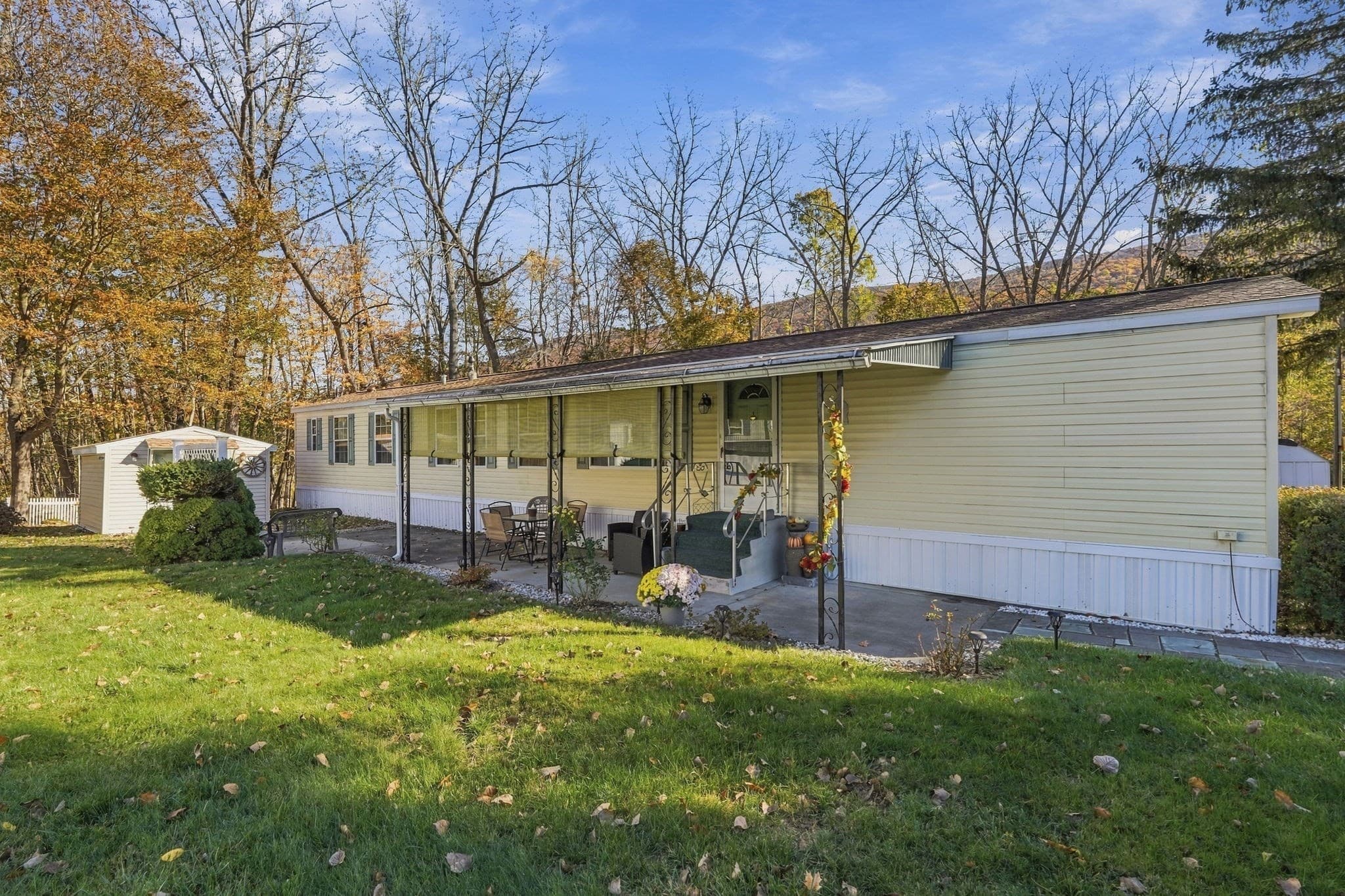 Mobile Home at 2 Cherokee Dr, North Adams MA 01247, photo 3 of 30