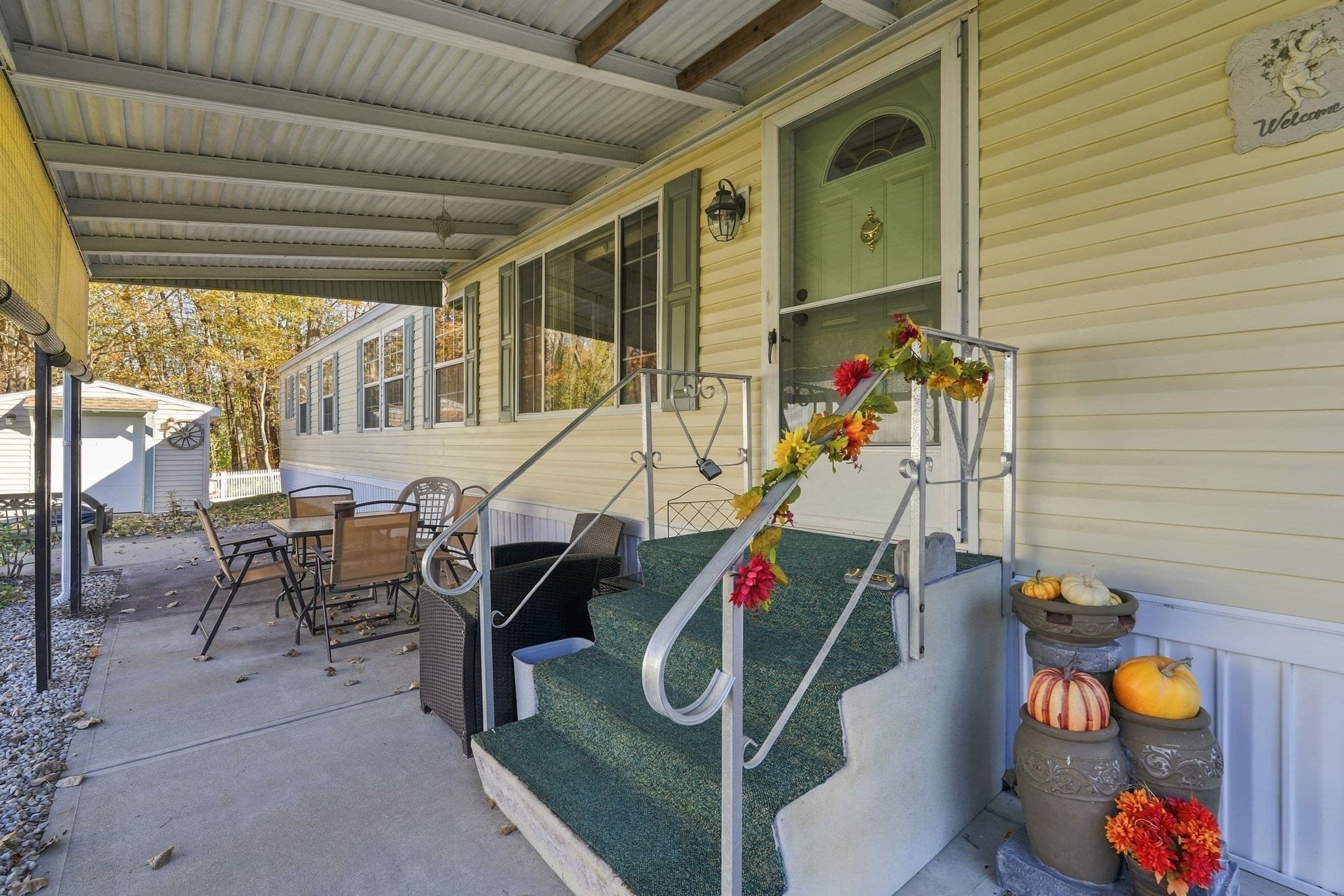Mobile Home at 2 Cherokee Dr, North Adams MA 01247, photo 4 of 30
