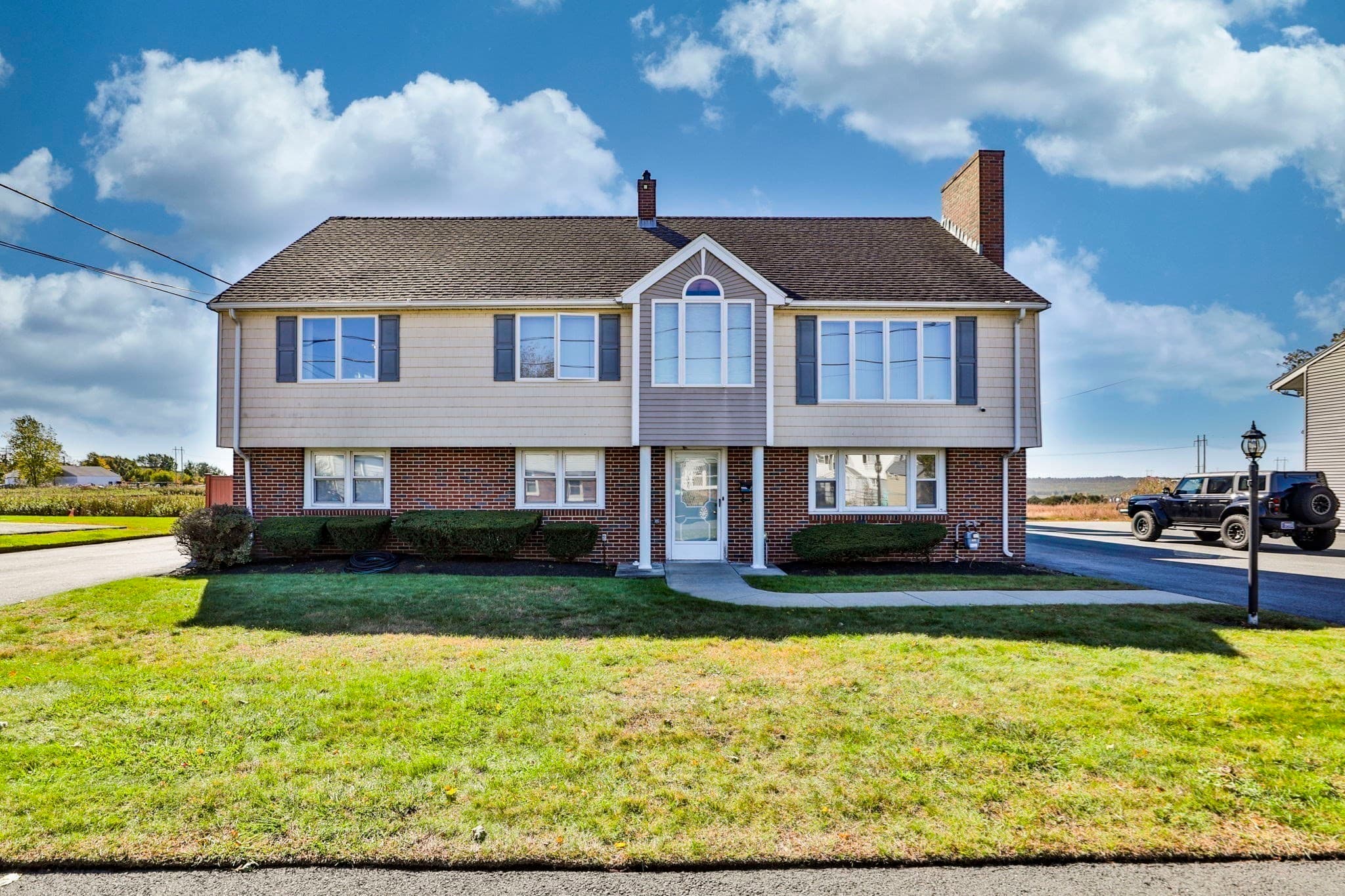 25 Venice Ave, Saugus MA 01906