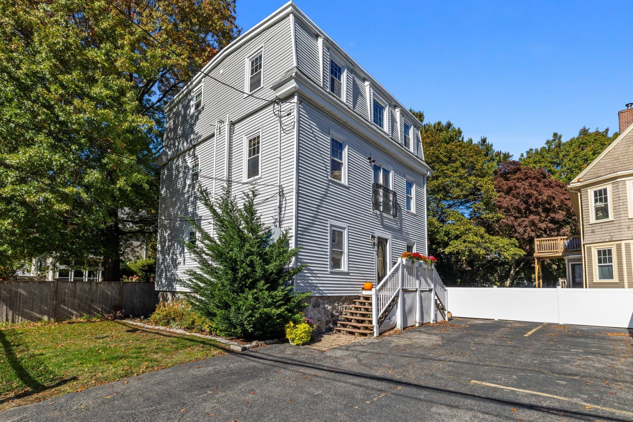 Condominium at 85 Albano St # 3, Boston MA 02131, photo 16 of 17