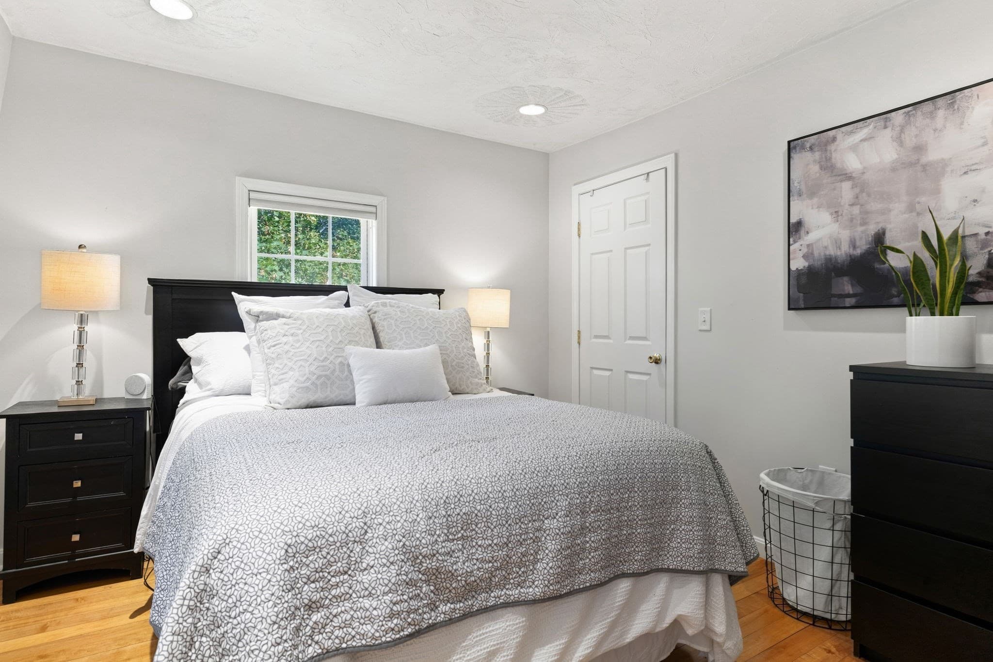 Condominium at 85 Albano St # 3, Boston MA 02131, photo 10 of 17