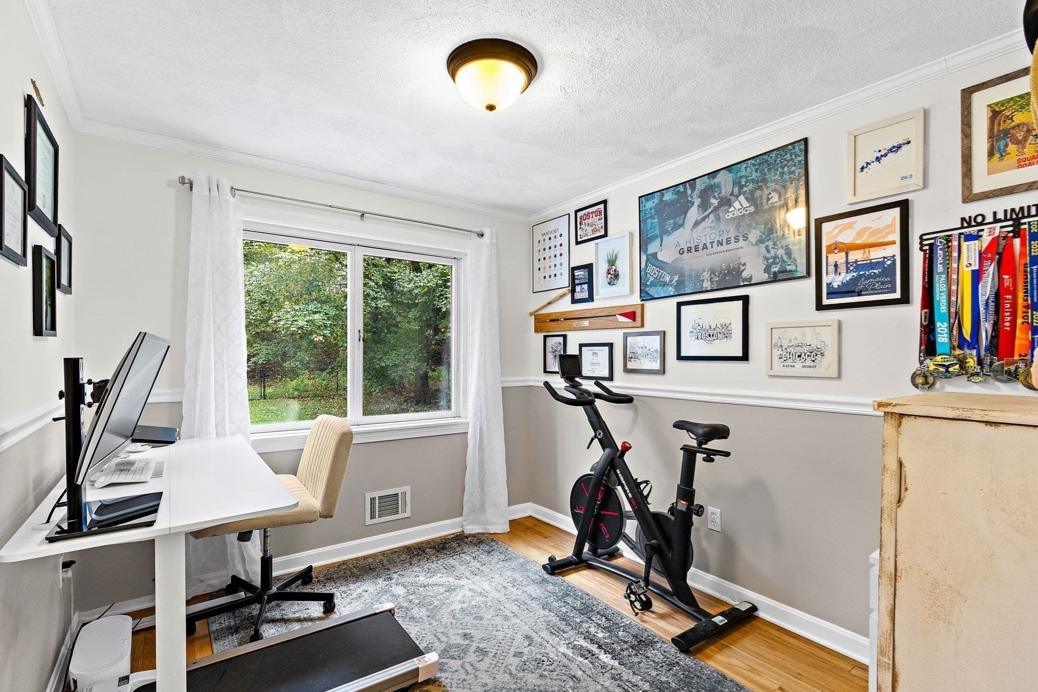 Single Family Residence at 71 Conlyn Avenue, Franklin MA 02038, photo 5 of 42