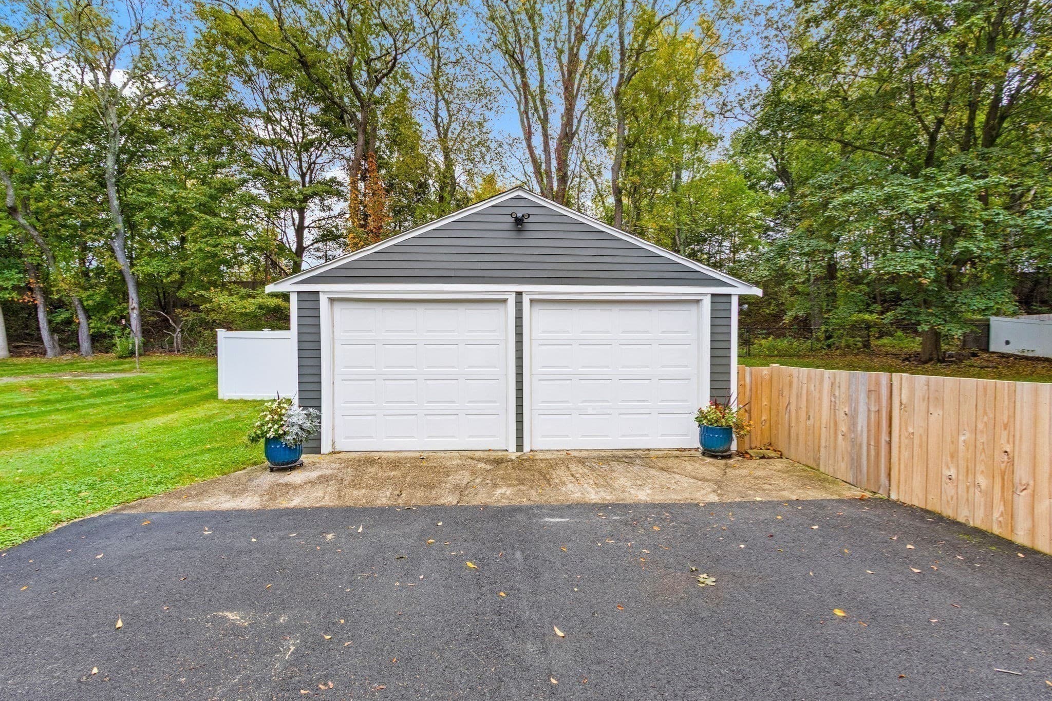 Single Family Residence at 71 Conlyn Avenue, Franklin MA 02038, photo 31 of 42