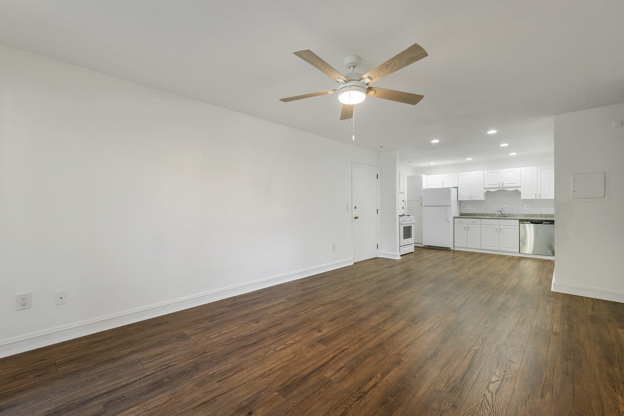 Condominium at 395 Merrimack St # 26, Methuen MA 01844, photo 14 of 39