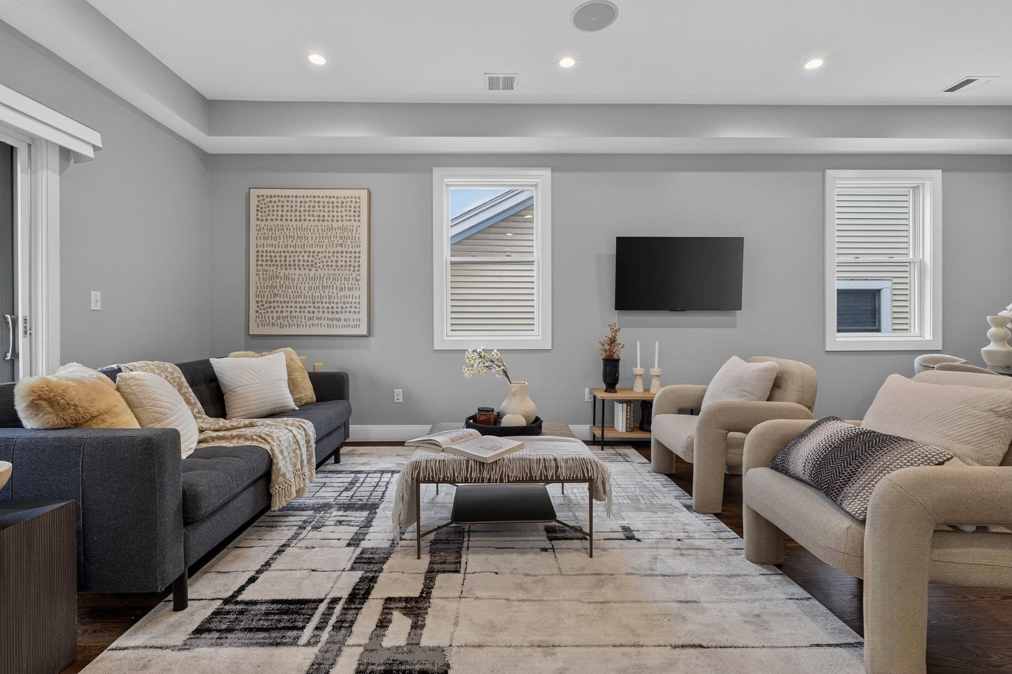 Condominium at 7 Langford Park # 2, Boston MA 02119, photo 3 of 30