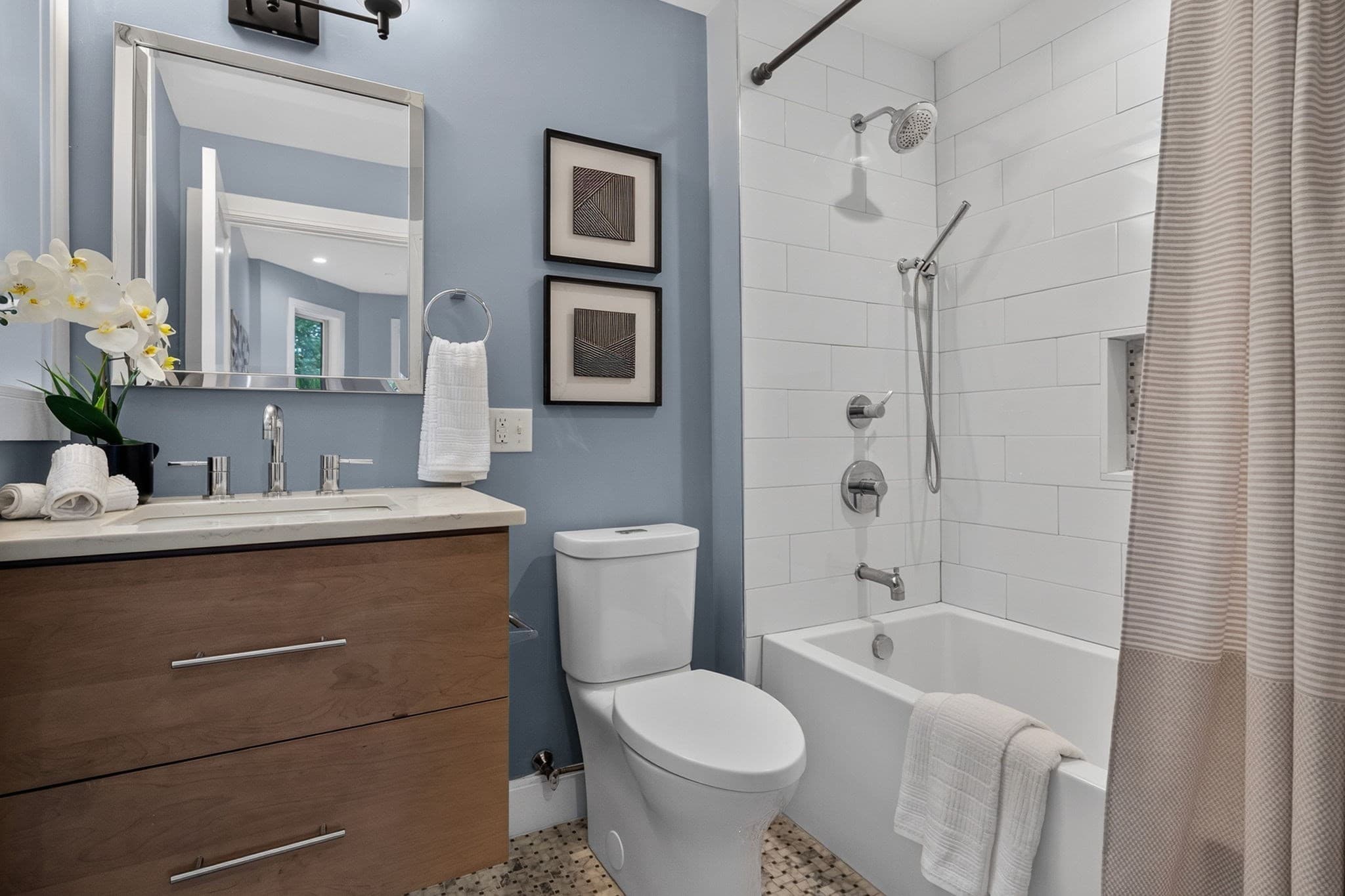 Condominium at 7 Langford Park # 2, Boston MA 02119, photo 19 of 30