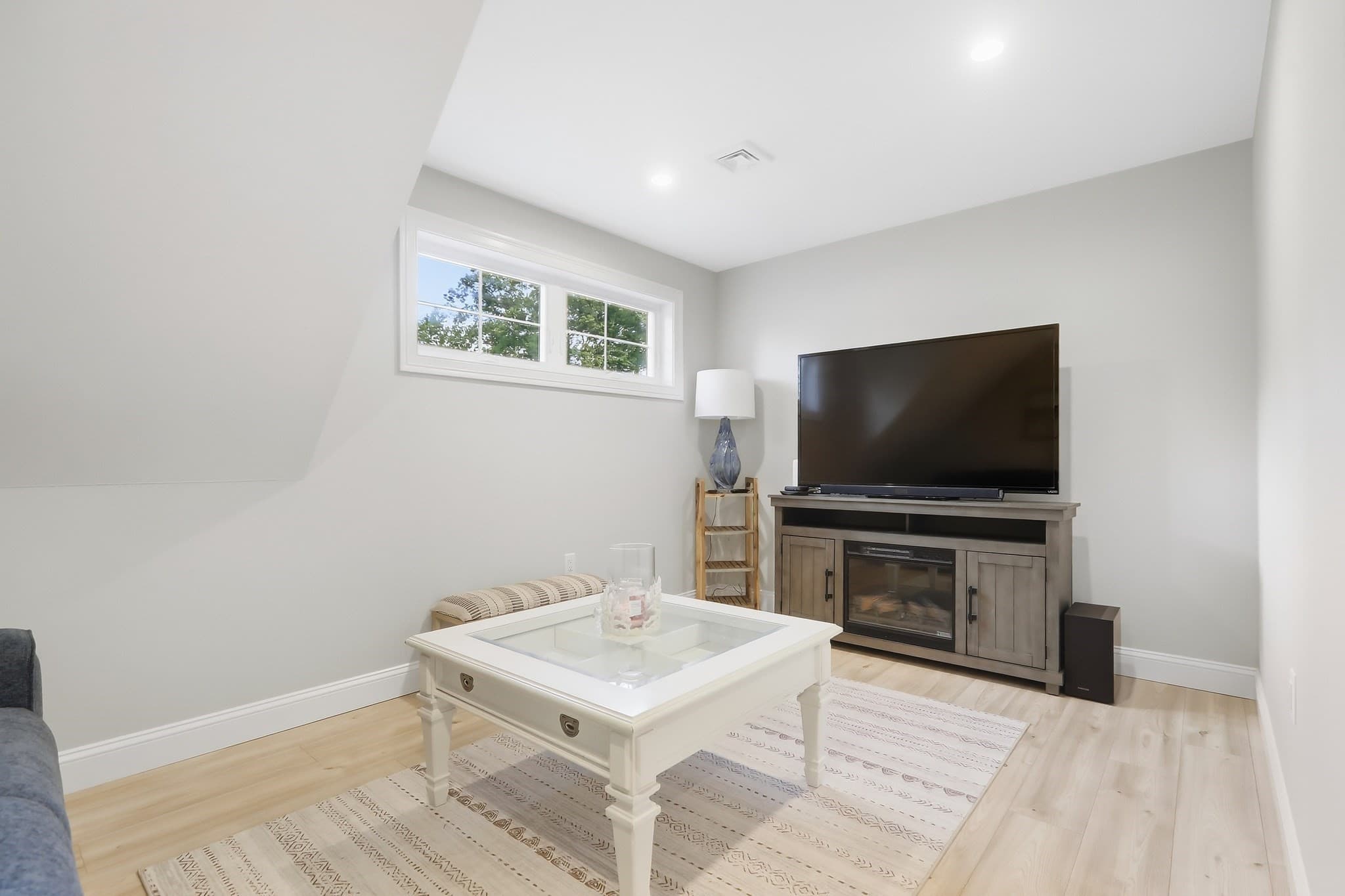 Condex at 15 Autumn Circle # B, Plaistow NH 03865, photo 17 of 42