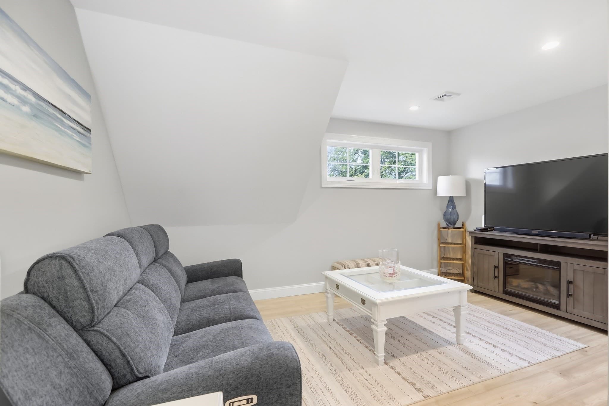 Condex at 15 Autumn Circle # B, Plaistow NH 03865, photo 16 of 42