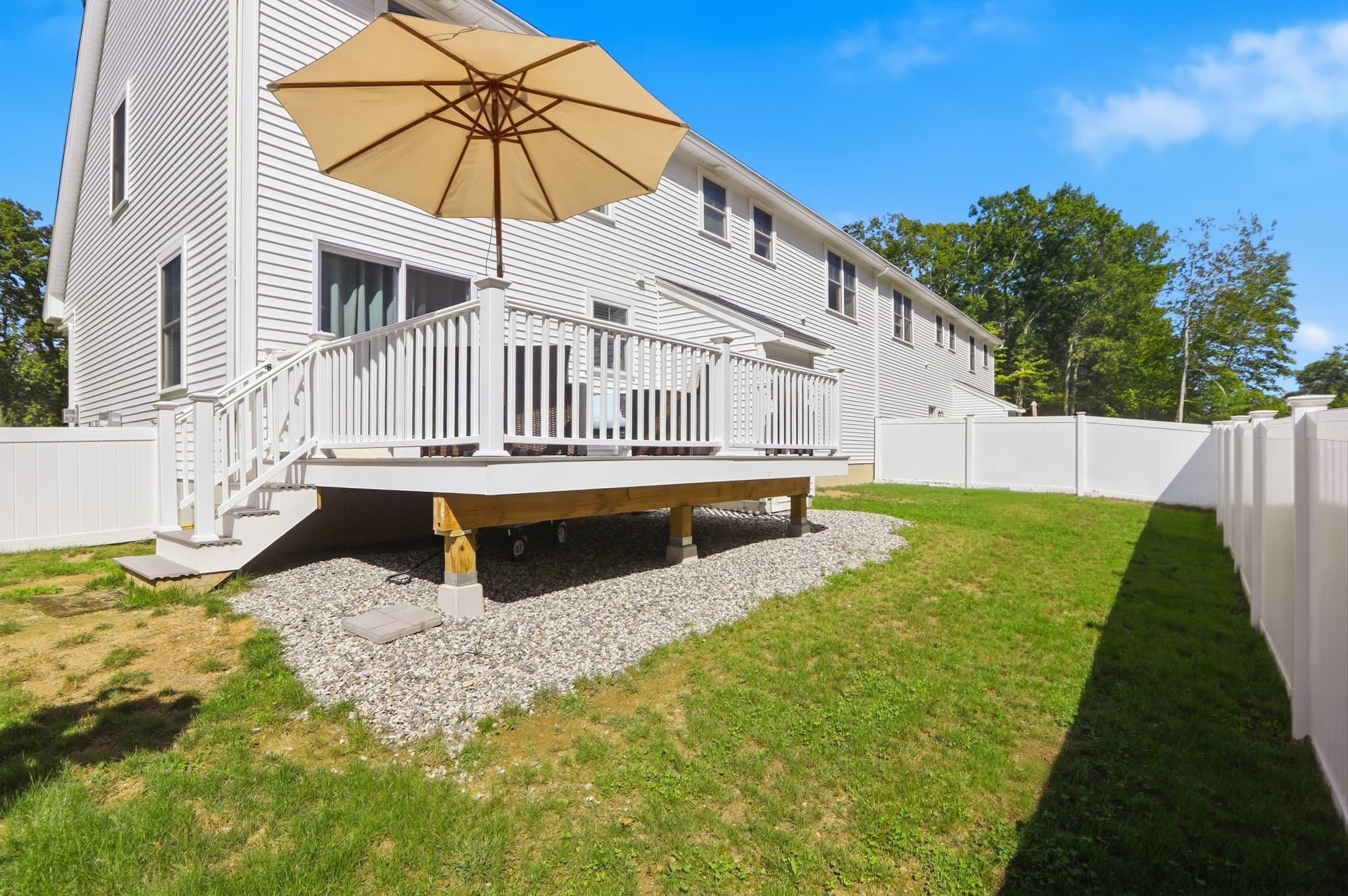 Condex at 15 Autumn Circle # B, Plaistow NH 03865, photo 38 of 42