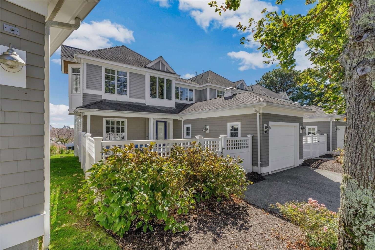 66 Sea View # 66, Mashpee MA 02649