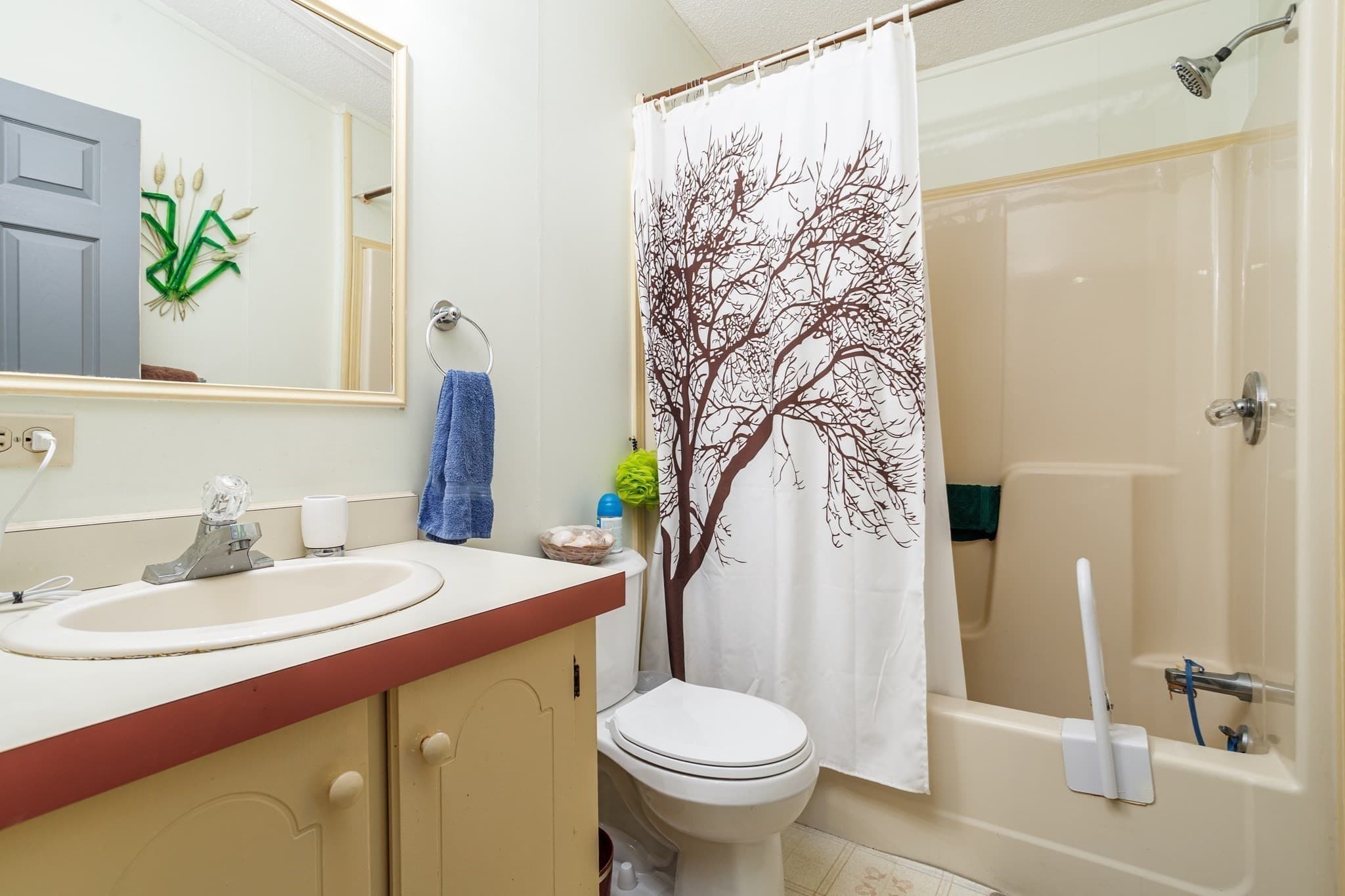 Mobile Home at 556 Central St # 148, Leominster MA 01453, photo 33 of 39