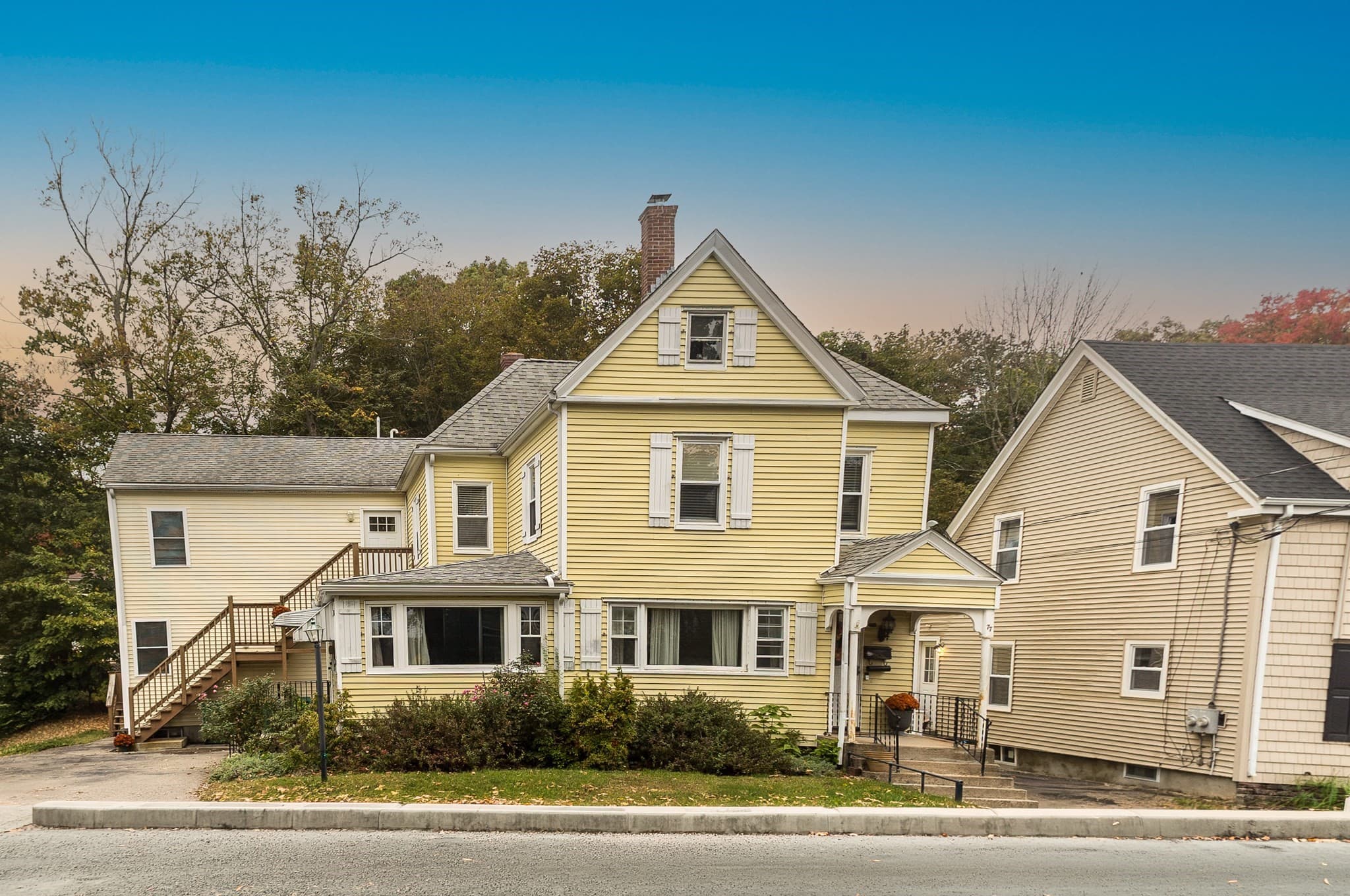 Multi Family at 77 Draper Ave, Mansfield MA 02048, photo 2 of 42