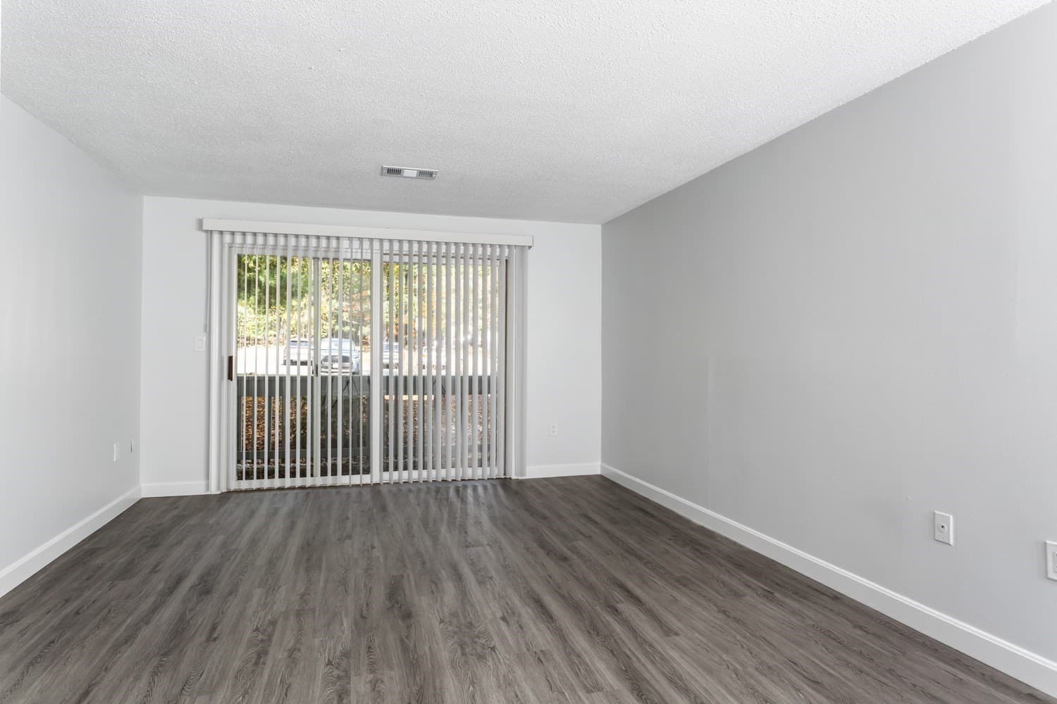 Condominium at 2604 Franklin Crossing Rd # 2604, Franklin MA 02038, photo 14 of 40