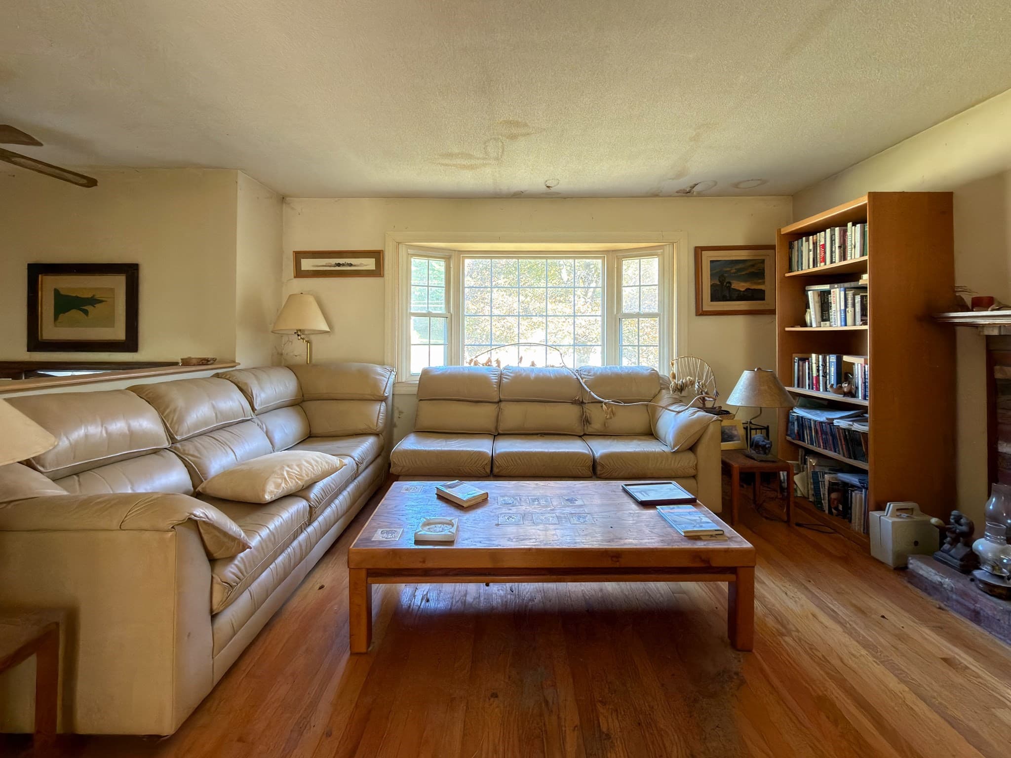 Single Family Residence at 49 Bradford Rd, Tewksbury MA 01876, photo 10 of 14